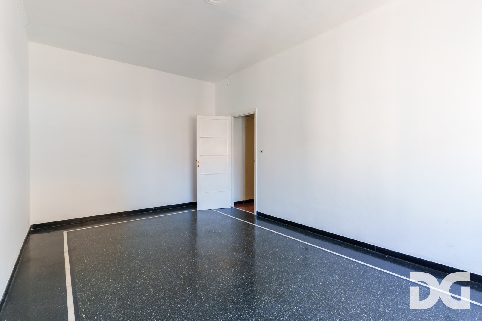 Immobiliare Del Guasta ALBARO – VIA EDUARDO TRAVERSO LUMINOSISSIMI MQ.167 CON POSTO AUTO 