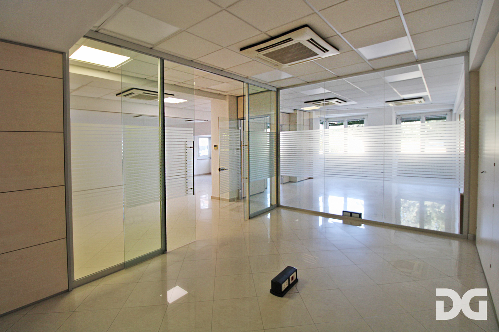 Immobiliare Del Guasta CENTRO – VIA PAMMATONE UFFICIO LUMINOSI MQ.120