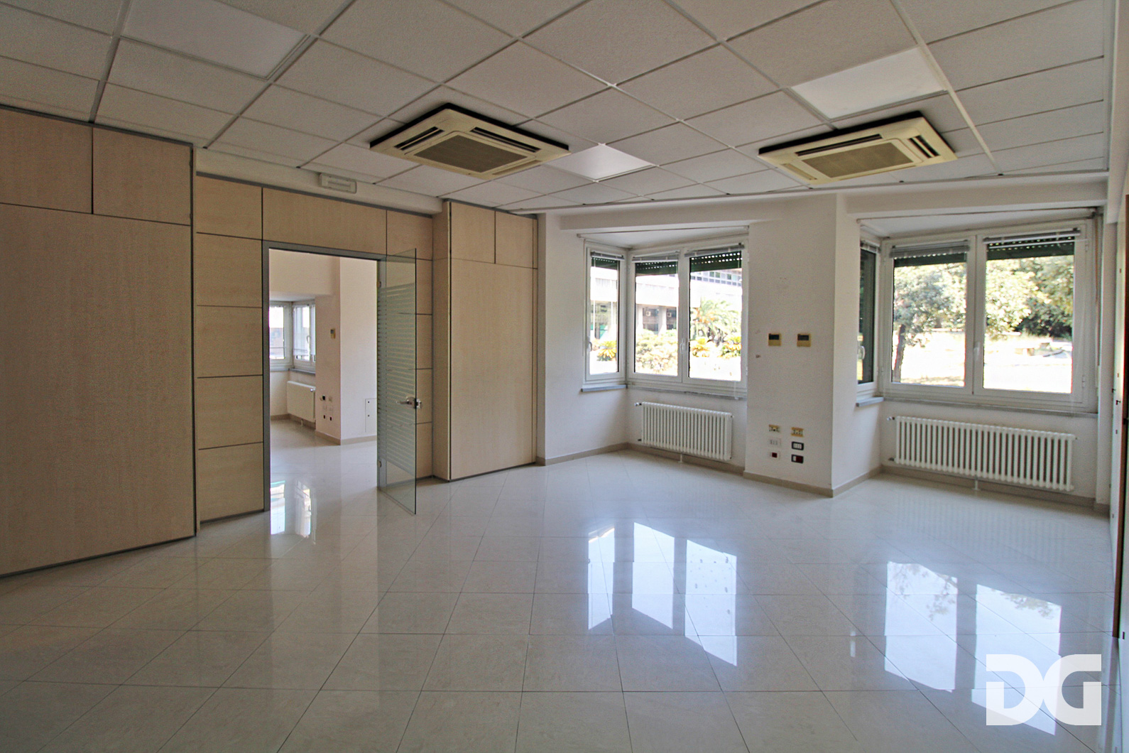 Immobiliare Del Guasta CENTRO – VIA PAMMATONE UFFICIO LUMINOSI MQ.120