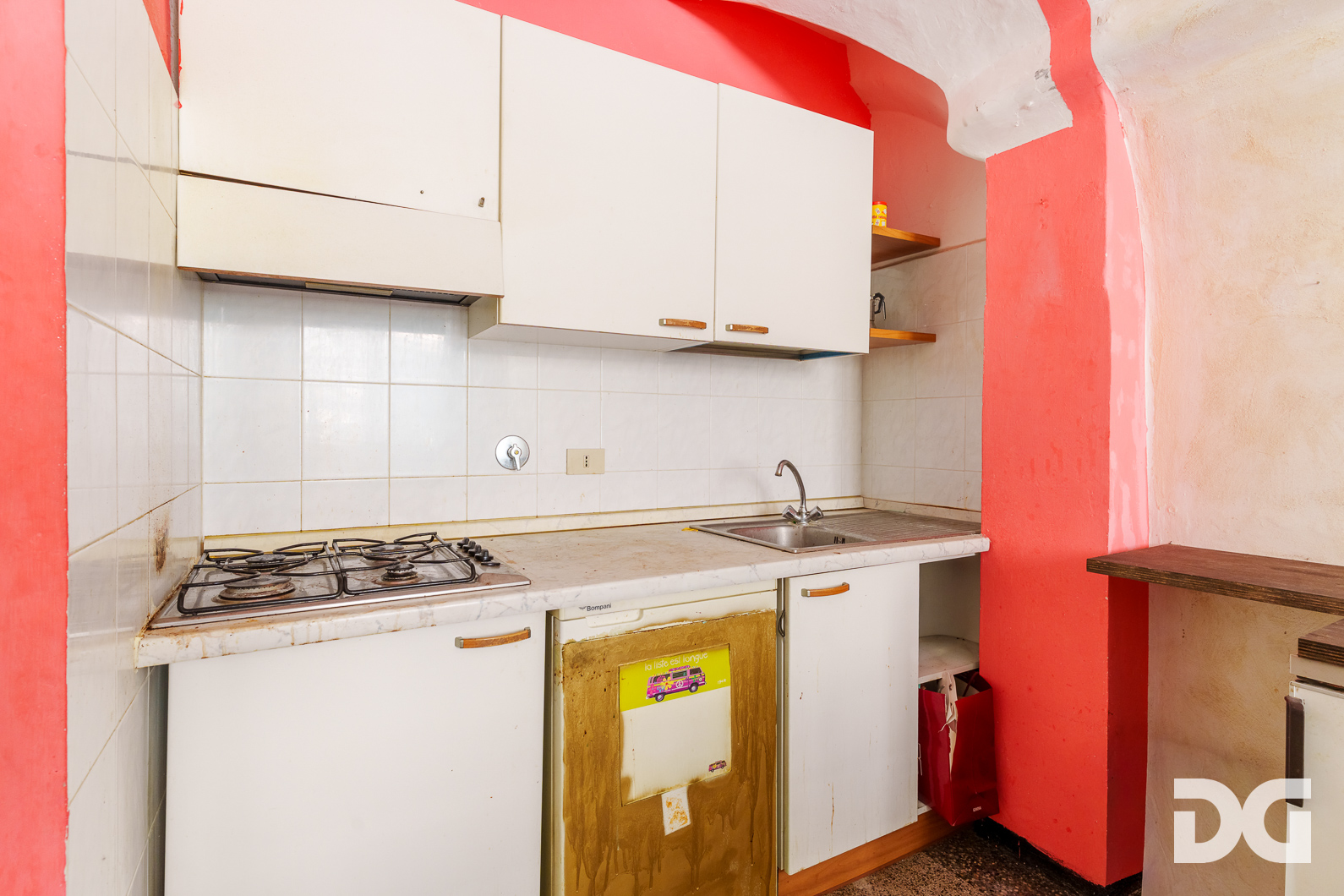 Immobiliare Del Guasta CENTRO STORICO – VICO CARMAGNOLA MQ. 90