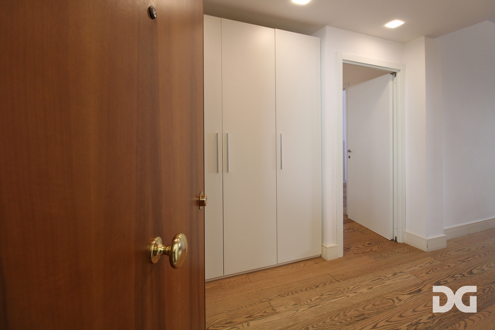 Immobiliare Del Guasta ALBARO – VIA SAN NAZARO PERFETTI ED ARREDATI MQ. 98 IN CONTESTO PRIVATO 