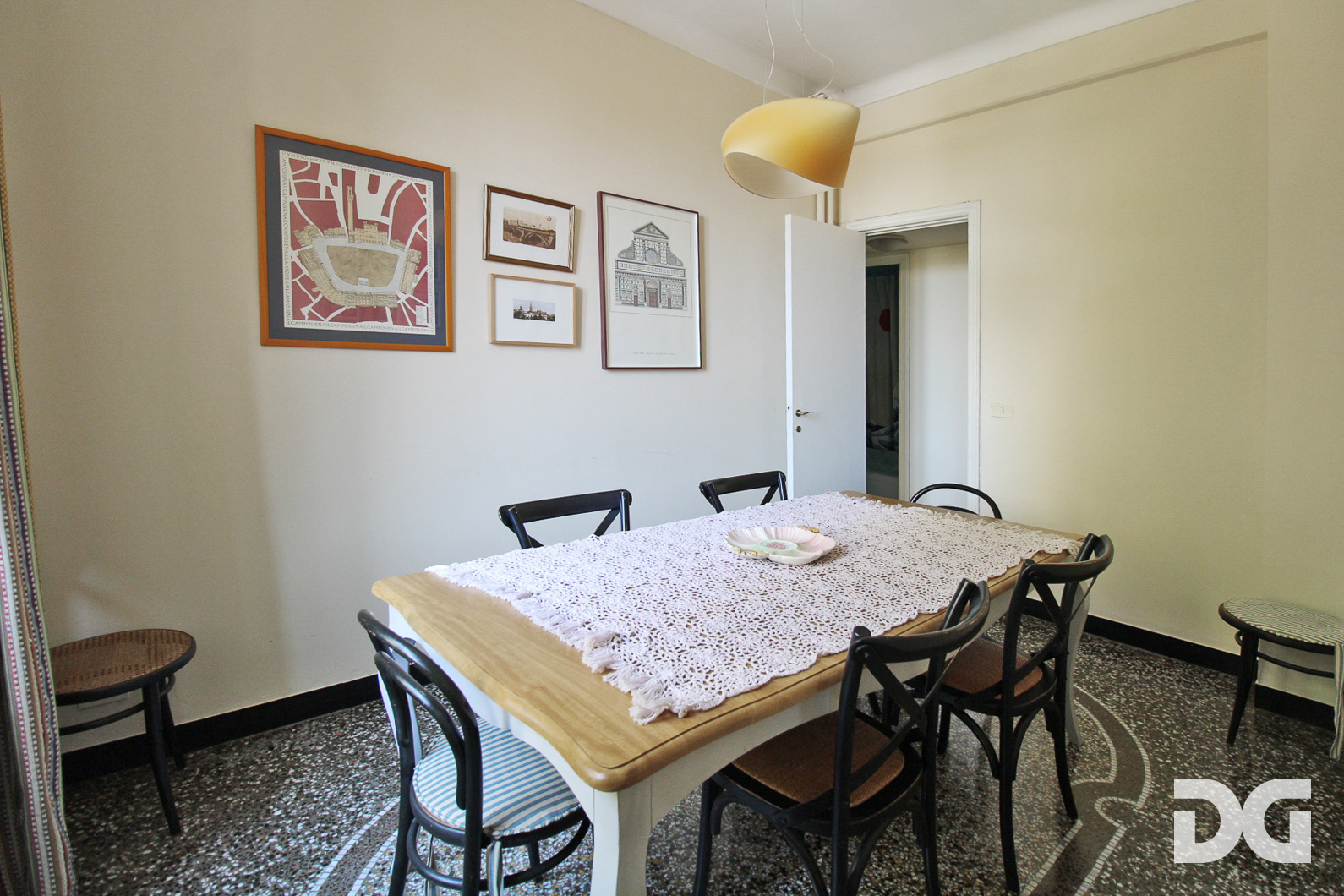 Immobiliare Del Guasta CENTRO – AD. VIA PESCHIERA ORDINATI MQ. 168 CON TERRAZZO AL PIANO