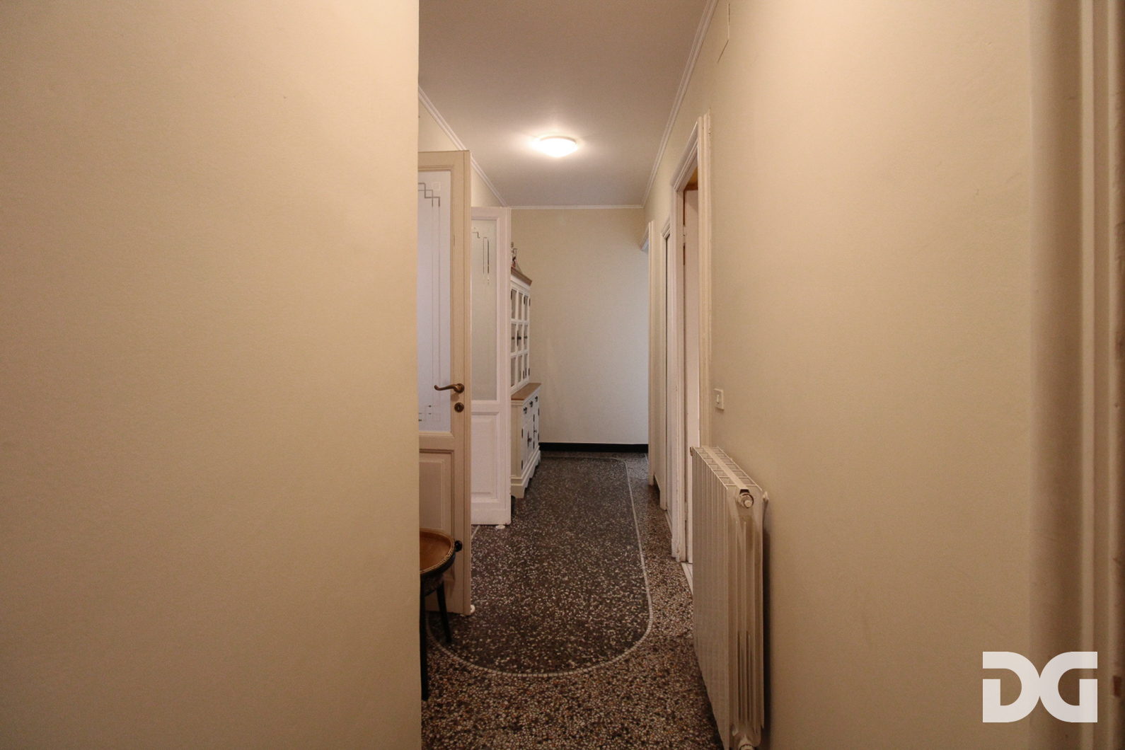Immobiliare Del Guasta CENTRO – AD. VIA PESCHIERA ORDINATI MQ. 168 CON TERRAZZO AL PIANO