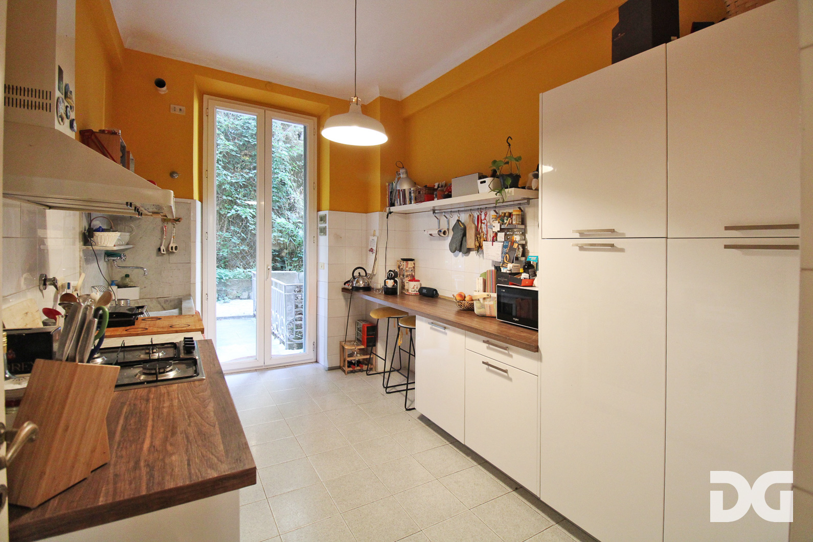 Immobiliare Del Guasta CENTRO – AD. VIA PESCHIERA ORDINATI MQ. 168 CON TERRAZZO AL PIANO