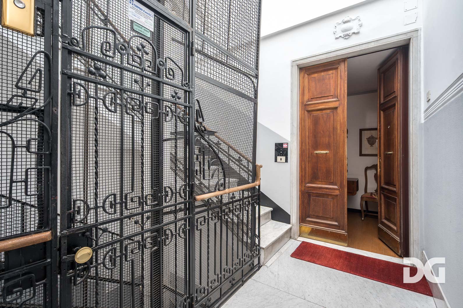 Immobiliare Del Guasta VIA ALBARO – NUDA PROPRIETA’ - USUFRUTTUARIO 87 ANNI - MQ. 173 CON TERRAZZO SOPRASTANTE 