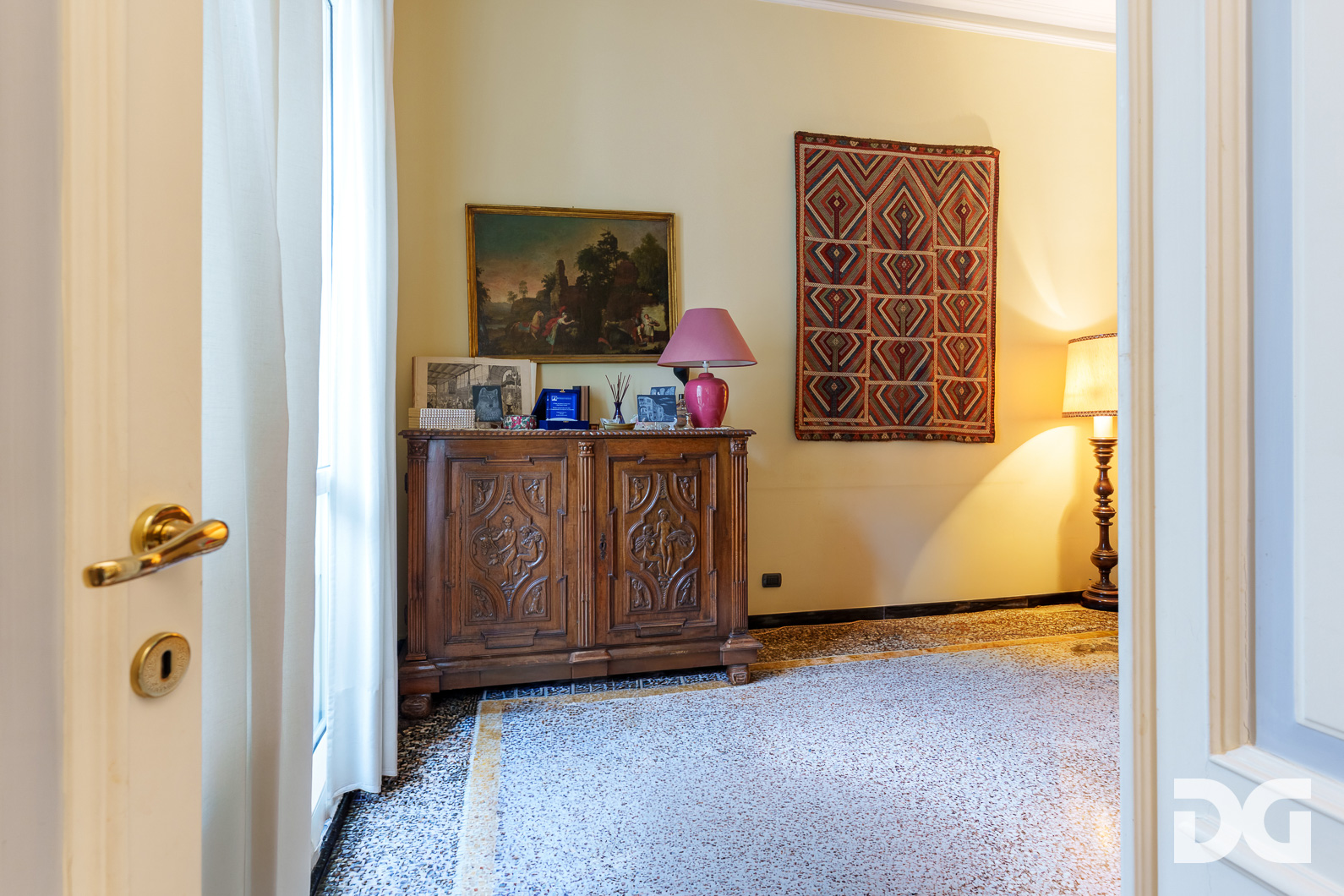 Immobiliare Del Guasta CENTRO – VIA XX SETTEMBRE MQ. 202 CON POGGIOLATA 