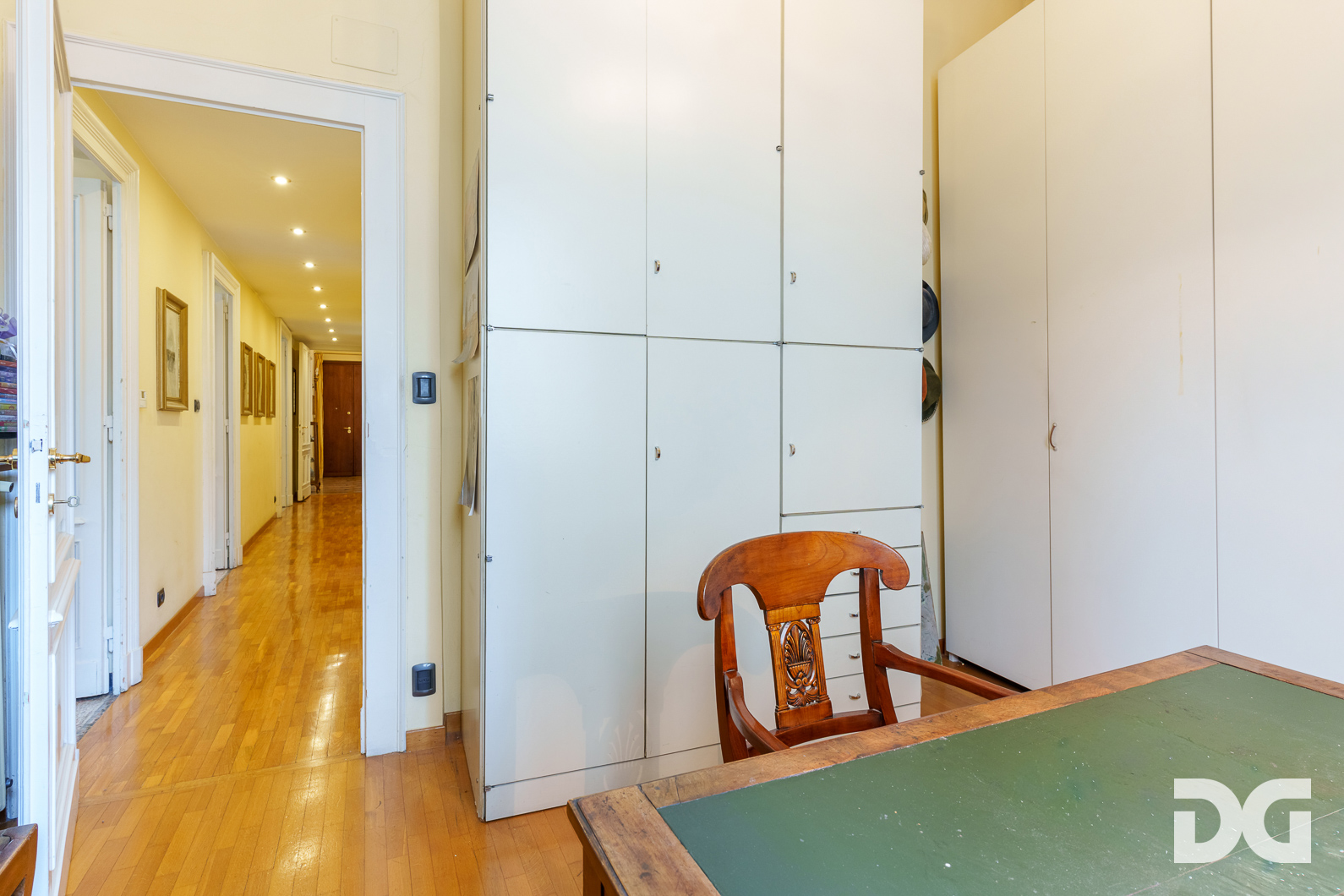 Immobiliare Del Guasta CENTRO – VIA XX SETTEMBRE MQ. 202 CON POGGIOLATA 