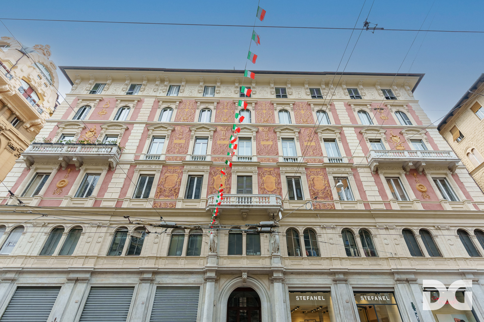 Immobiliare Del Guasta CENTRO – VIA XX SETTEMBRE MQ. 202 CON POGGIOLATA 