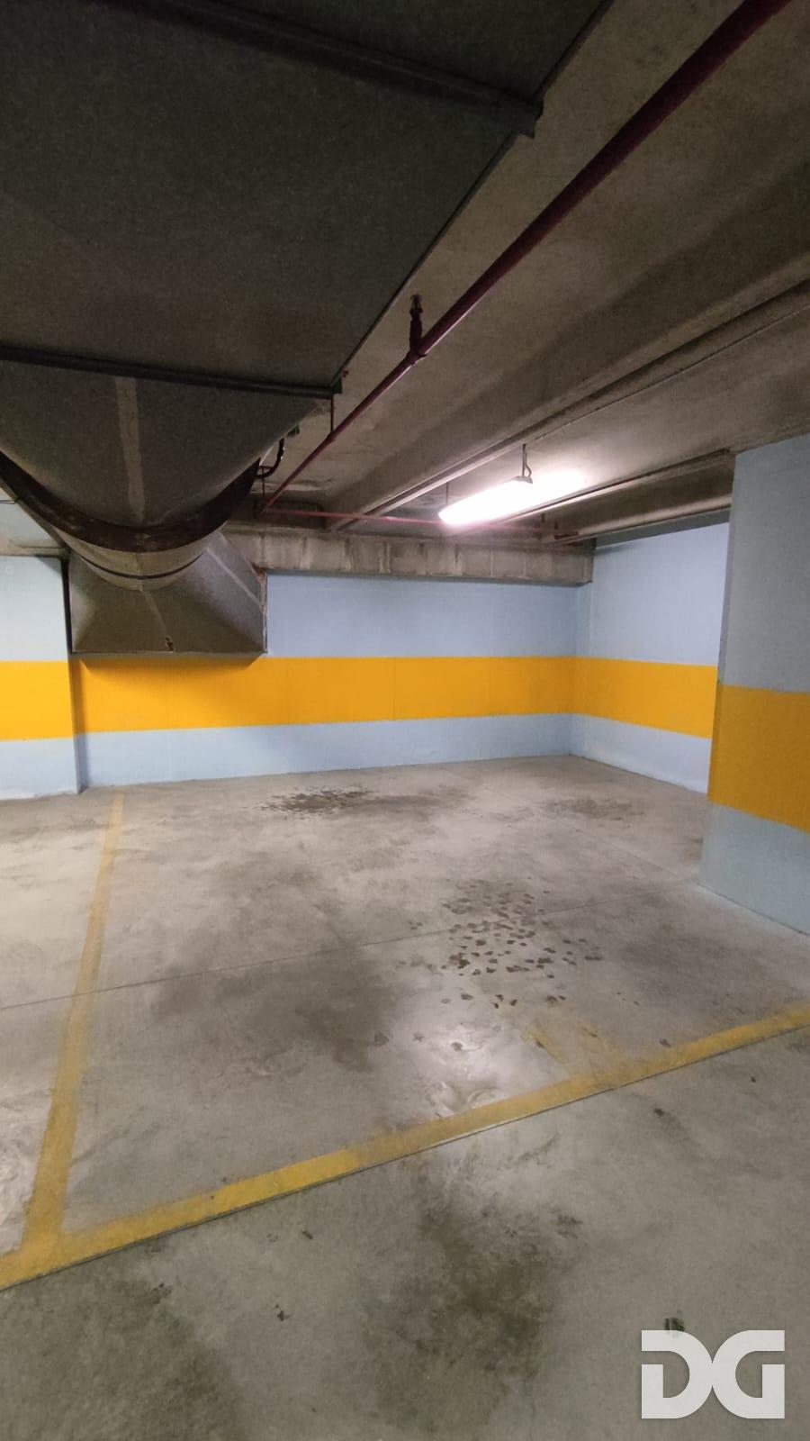 Immobiliare Del Guasta PIAZZA DANTE - POSTO AUTO MQ. 18 