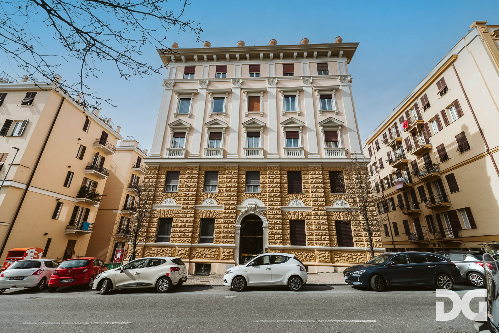 Immobiliare Del Guasta ALBARO – VIA MONTE ZOVETTO RISTRUTTURATI MQ.143 CON TERRAZZO 