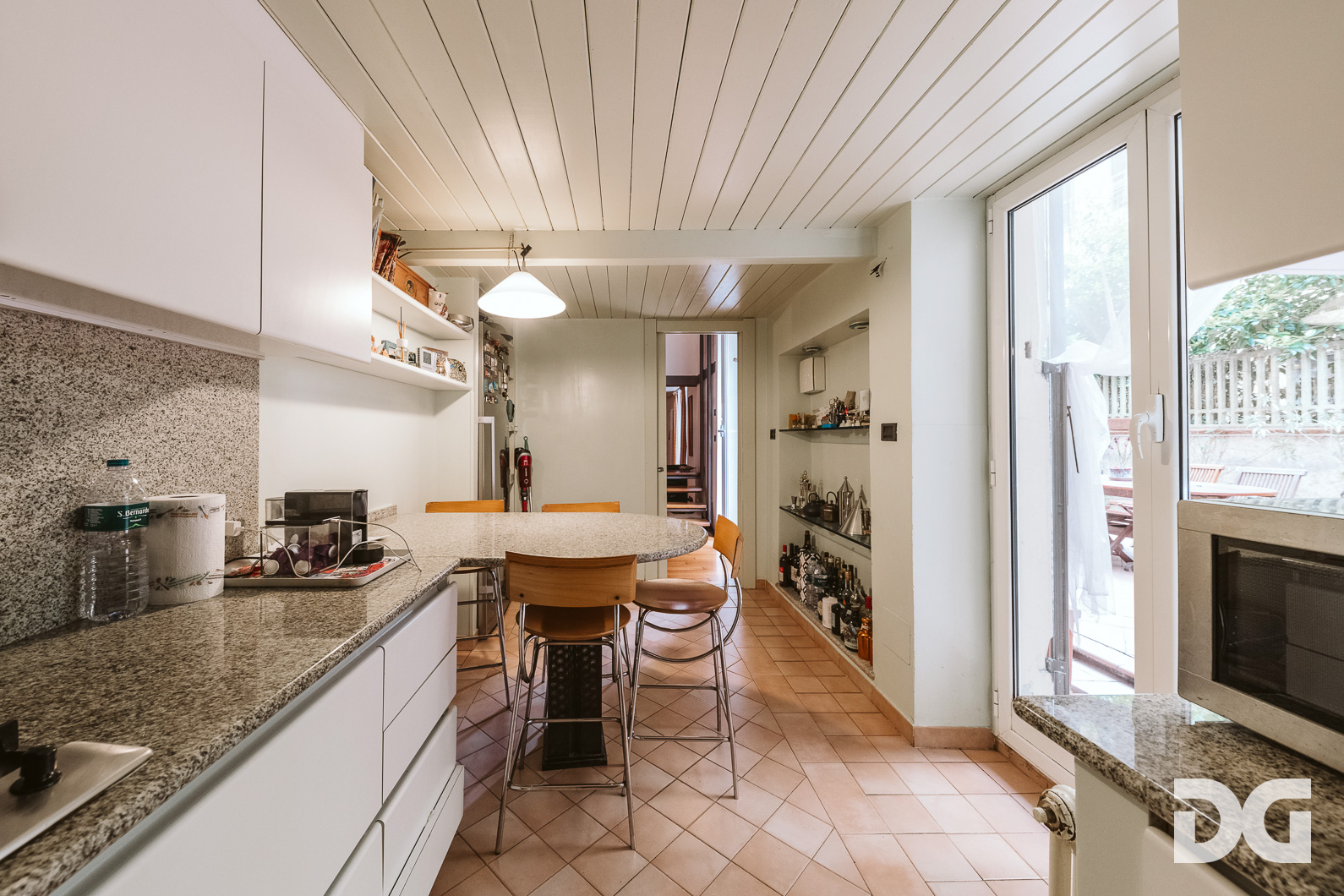 Immobiliare Del Guasta ALBARO – VIA MONTE ZOVETTO RISTRUTTURATI MQ.143 CON TERRAZZO 