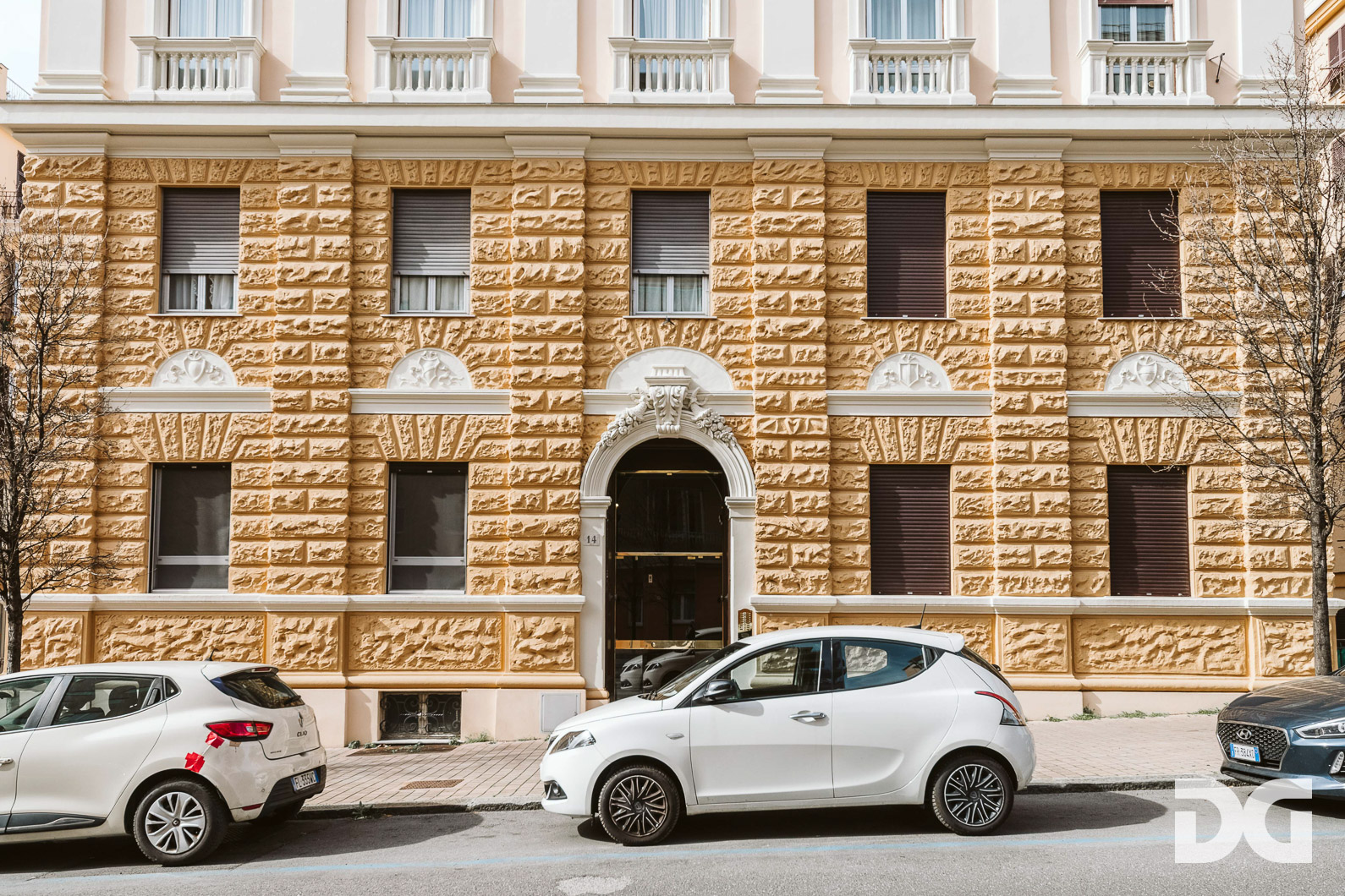 Immobiliare Del Guasta ALBARO – VIA MONTE ZOVETTO RISTRUTTURATI MQ.143 CON TERRAZZO 