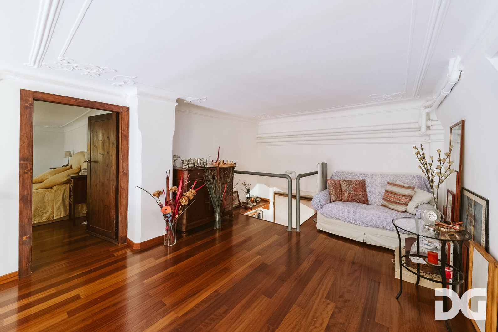 Immobiliare Del Guasta ALBARO – VIA MONTE ZOVETTO RISTRUTTURATI MQ.143 CON TERRAZZO 