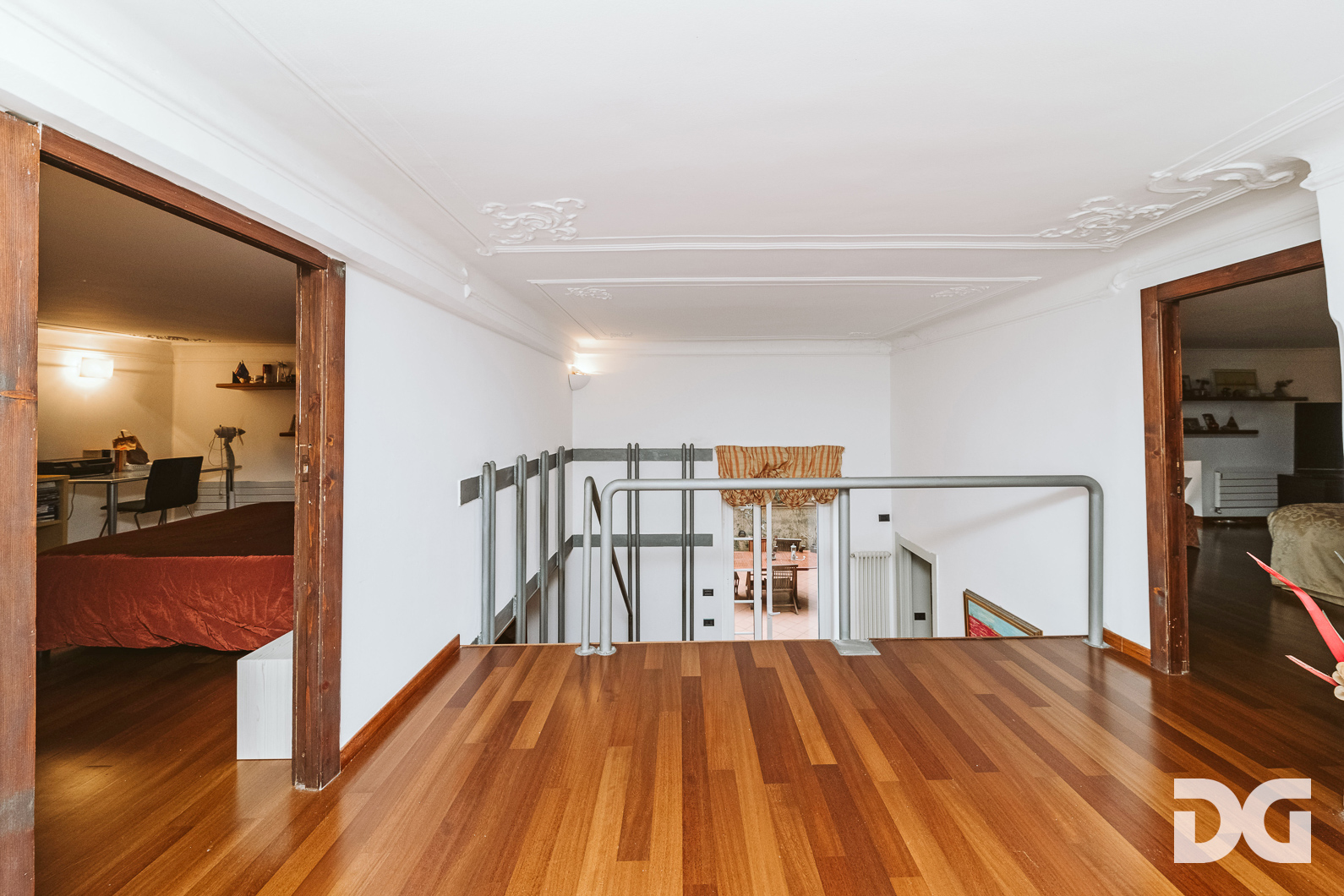 Immobiliare Del Guasta ALBARO – VIA MONTE ZOVETTO RISTRUTTURATI MQ.143 CON TERRAZZO 