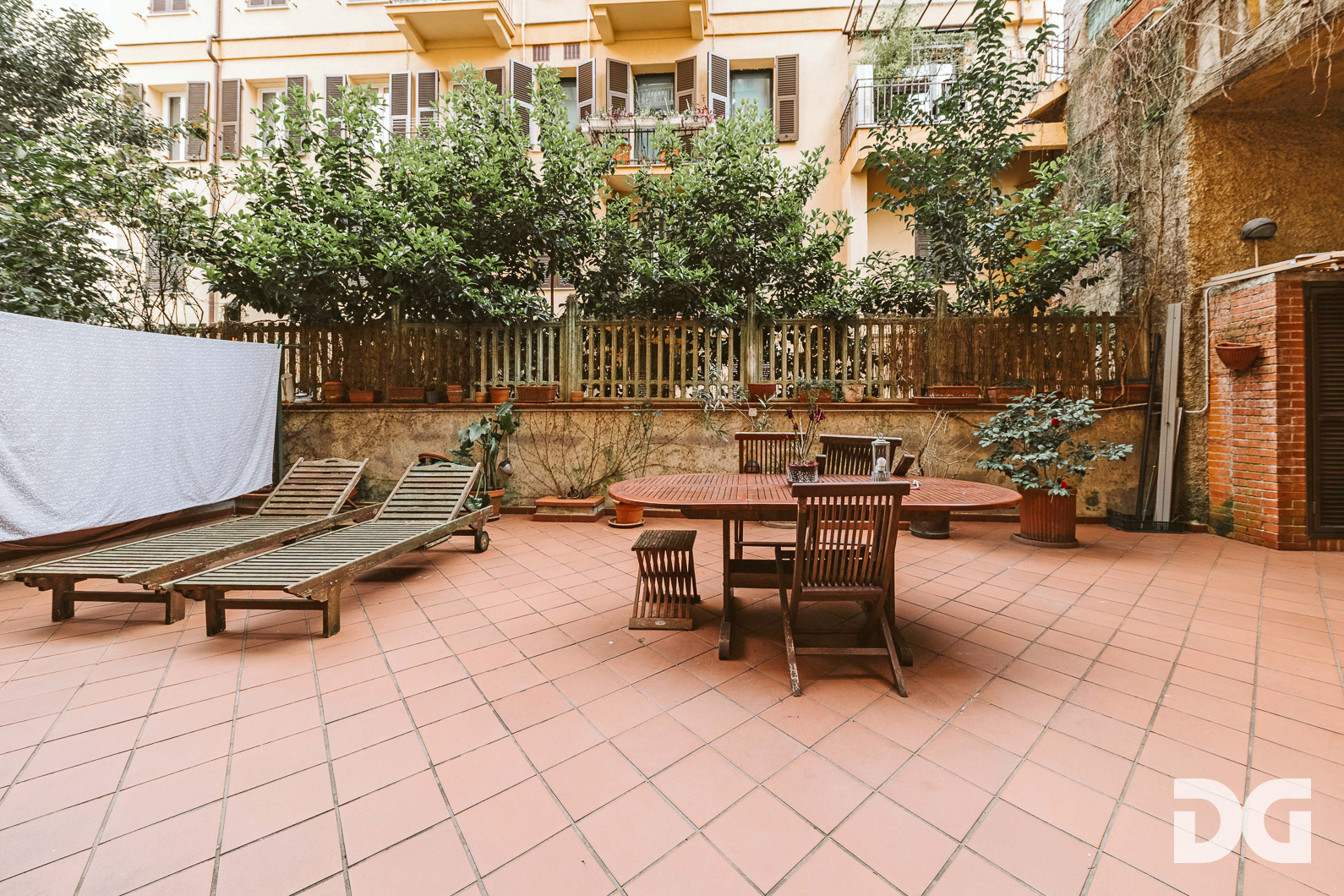 Immobiliare Del Guasta ALBARO – VIA MONTE ZOVETTO RISTRUTTURATI MQ.143 CON TERRAZZO 