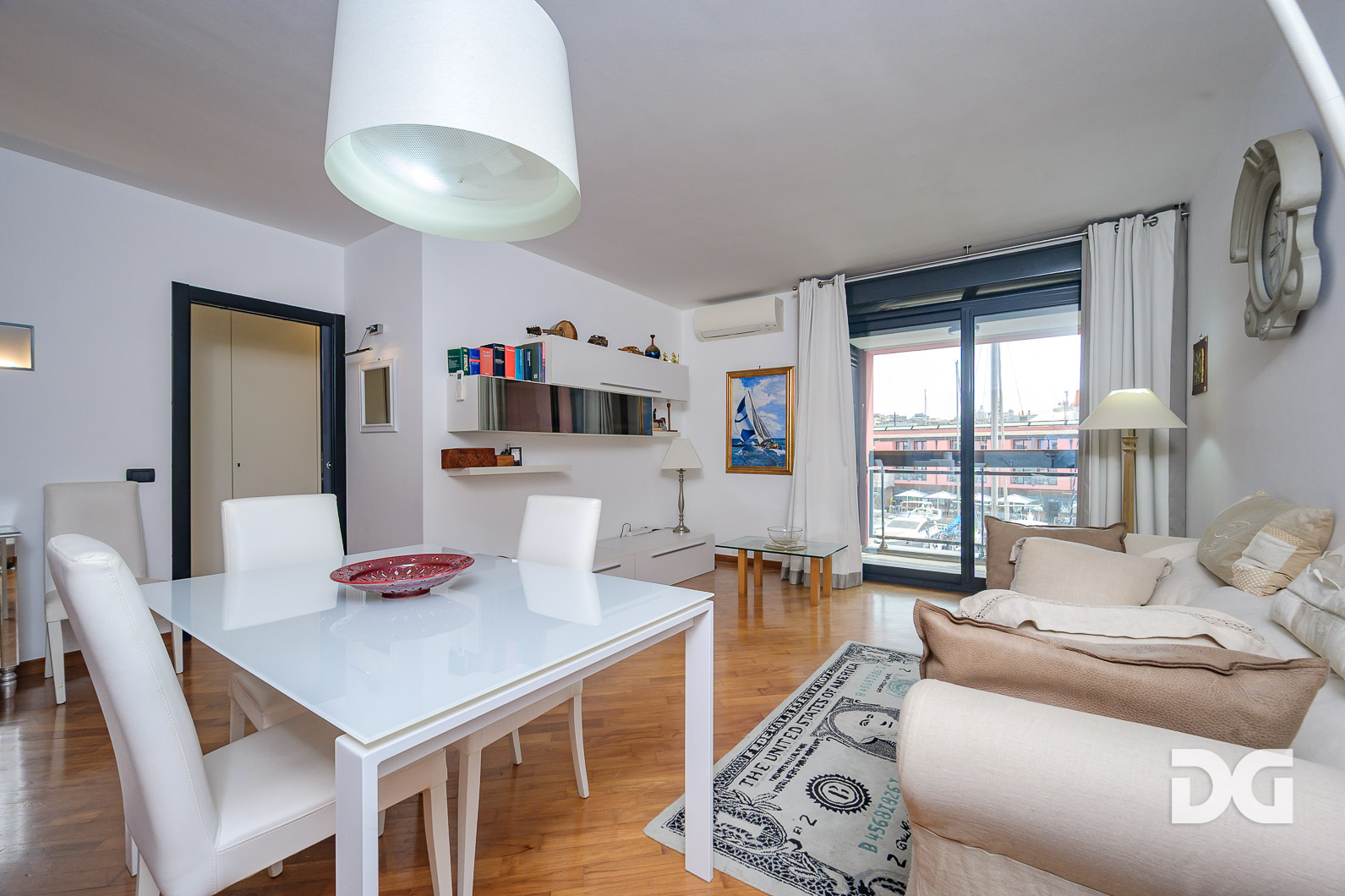 Immobiliare Del Guasta MARINA PORTO ANTICO – PERFETTI MQ. 56 CON POSTO AUTO 