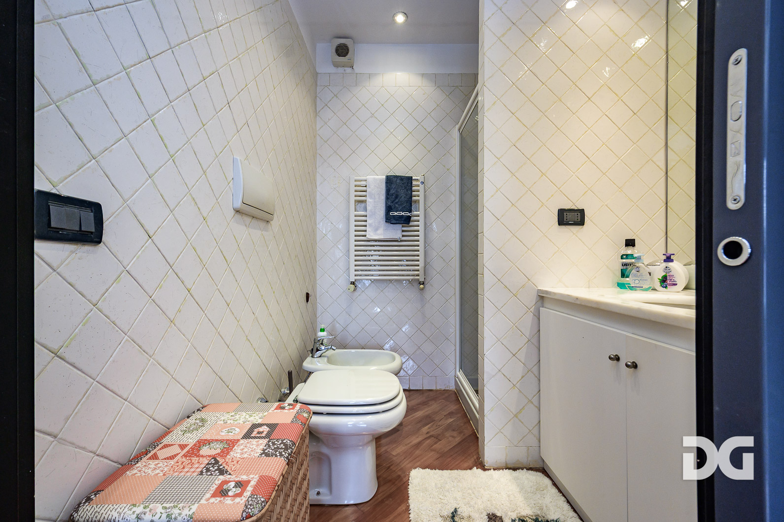 Immobiliare Del Guasta MARINA PORTO ANTICO – PERFETTI MQ. 56 CON POSTO AUTO 