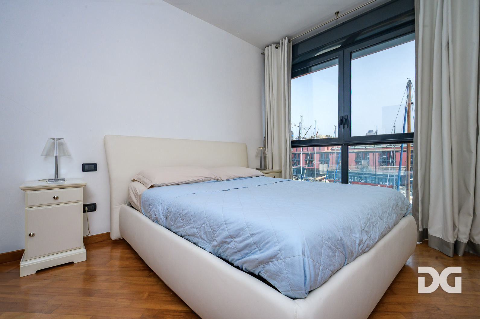 Immobiliare Del Guasta MARINA PORTO ANTICO – PERFETTI MQ. 56 CON POSTO AUTO 