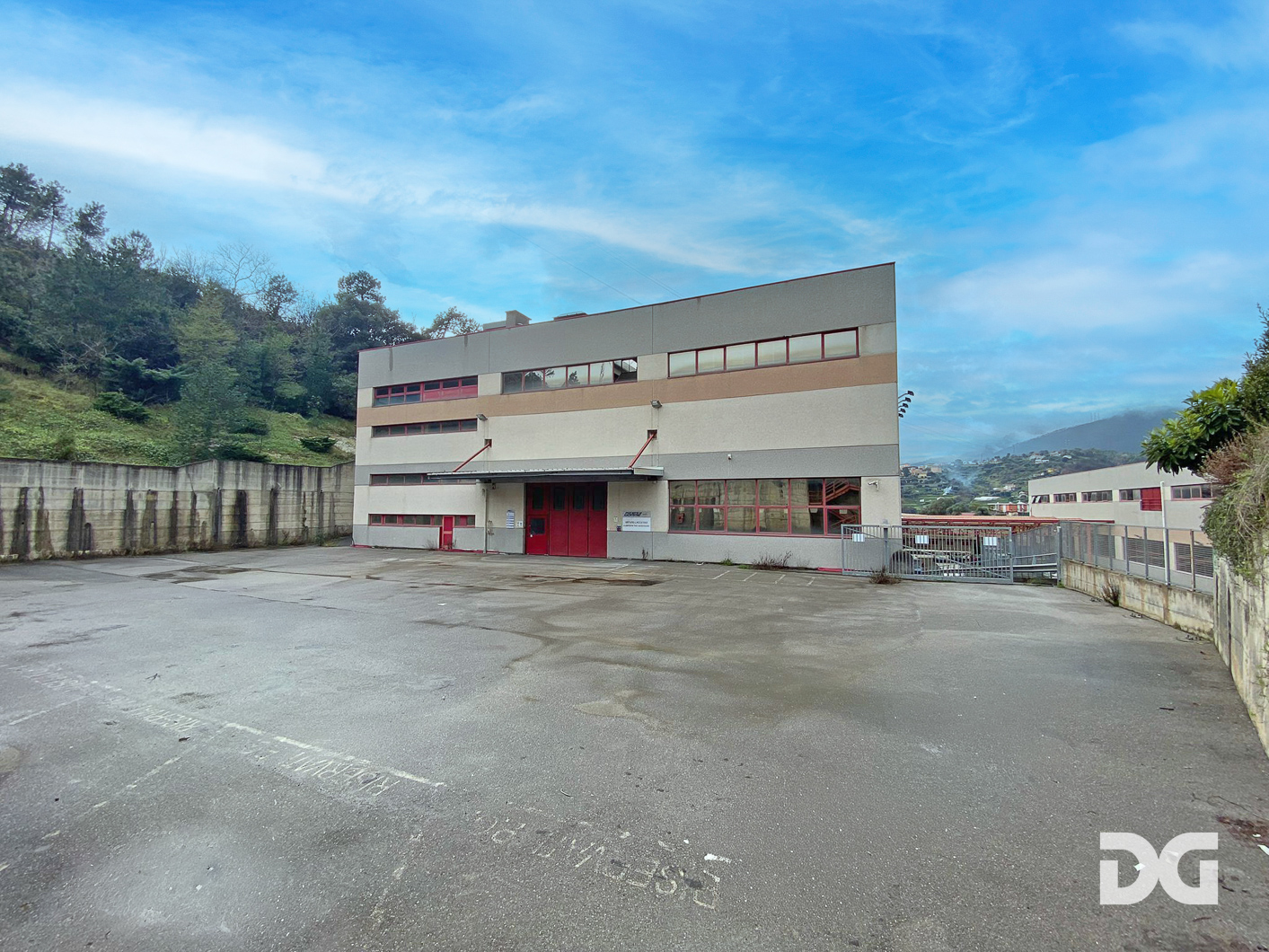 Immobiliare Del Guasta ARENZANO – CAPANNONE MQ. 6800 