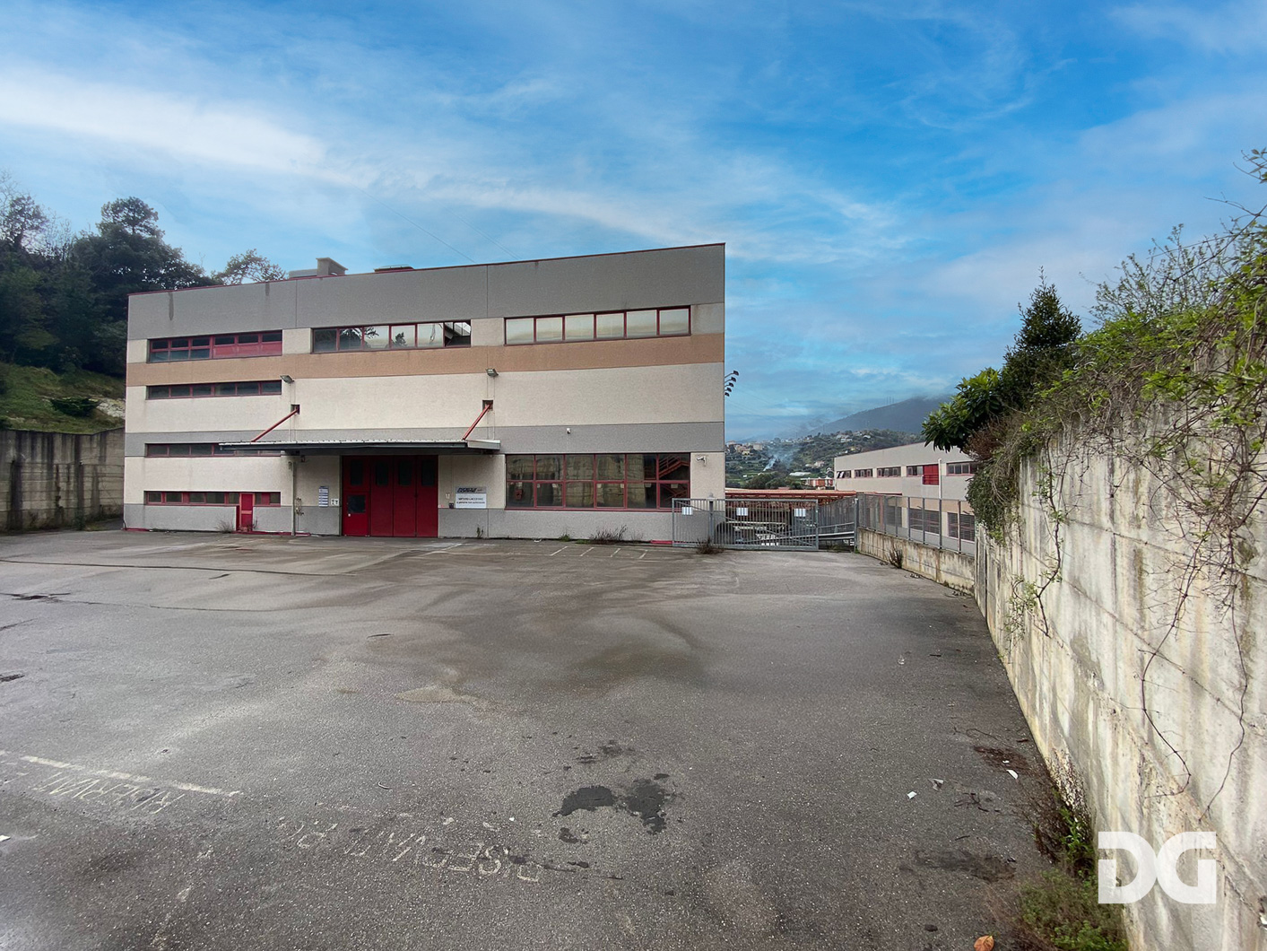 Immobiliare Del Guasta ARENZANO – CAPANNONE MQ. 6800 