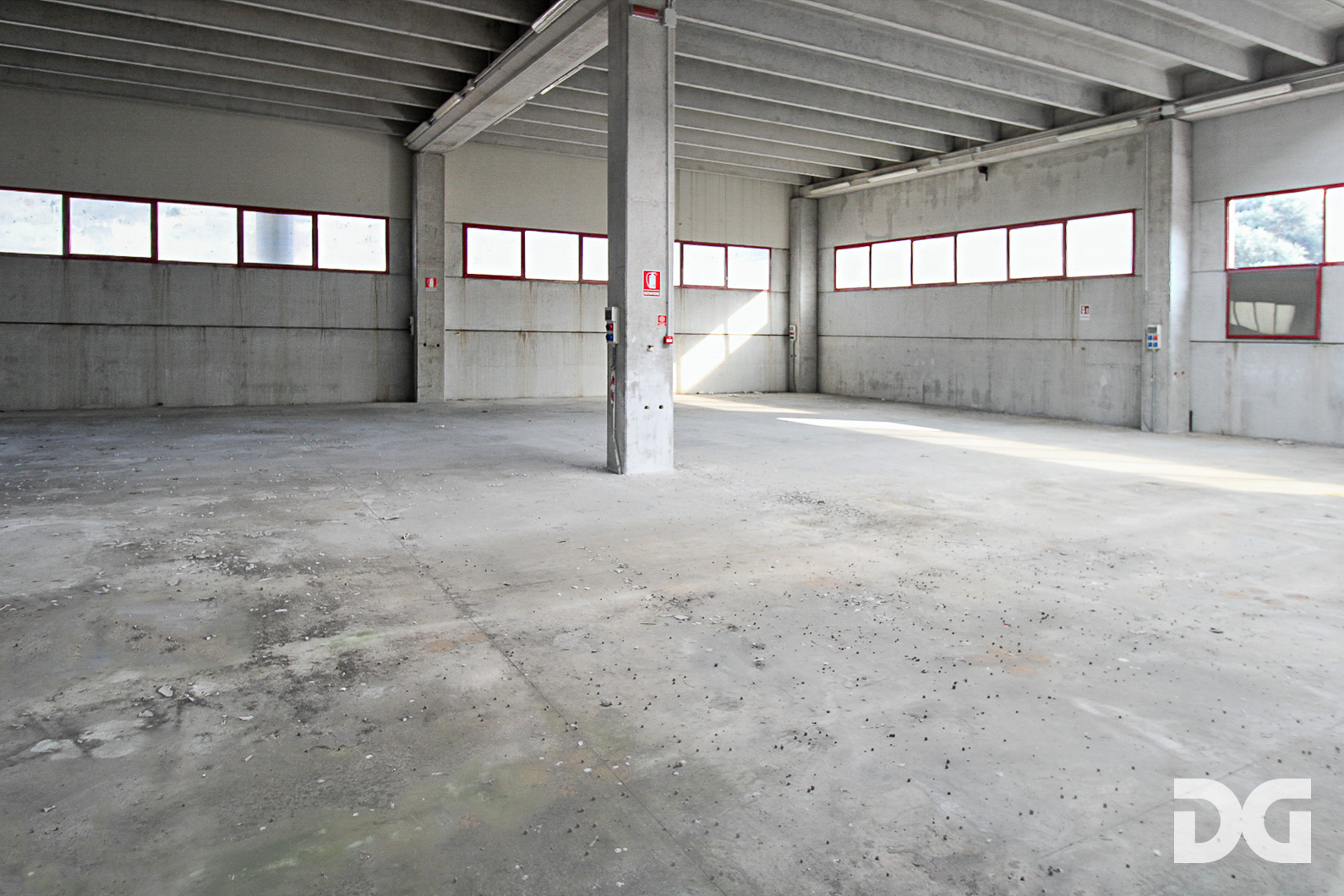 Immobiliare Del Guasta ARENZANO – CAPANNONE MQ. 6800 