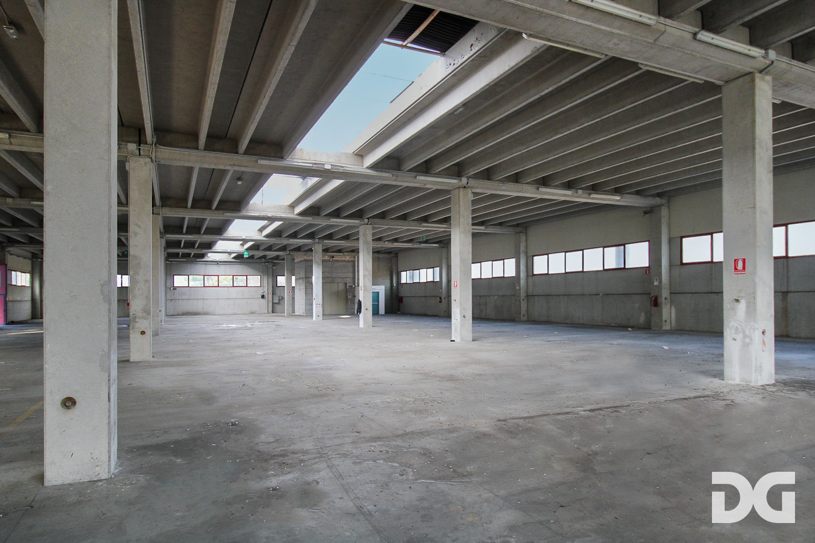 Immobiliare Del Guasta ARENZANO – CAPANNONE MQ. 6800 