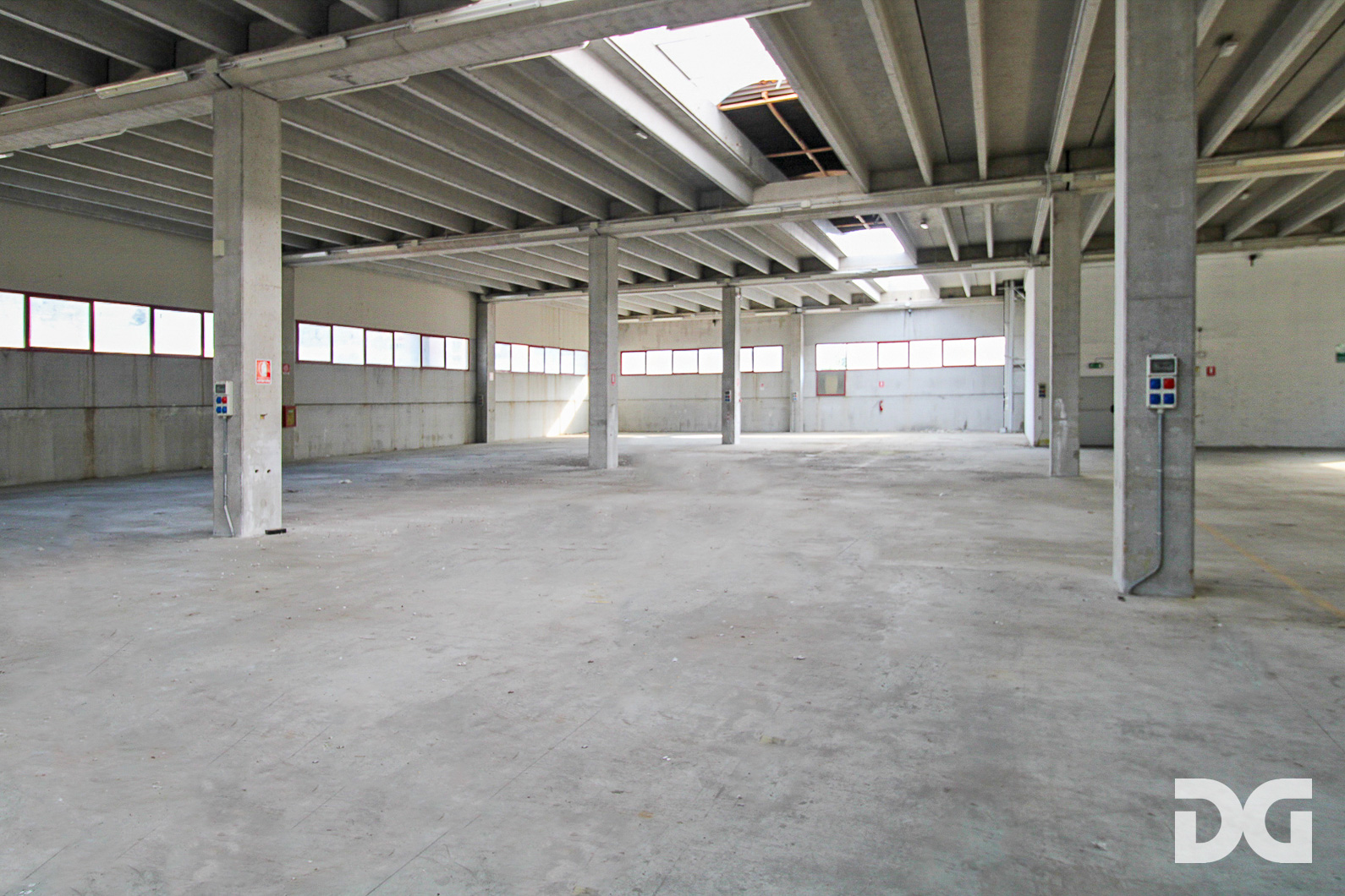 Immobiliare Del Guasta ARENZANO – CAPANNONE MQ. 6800 