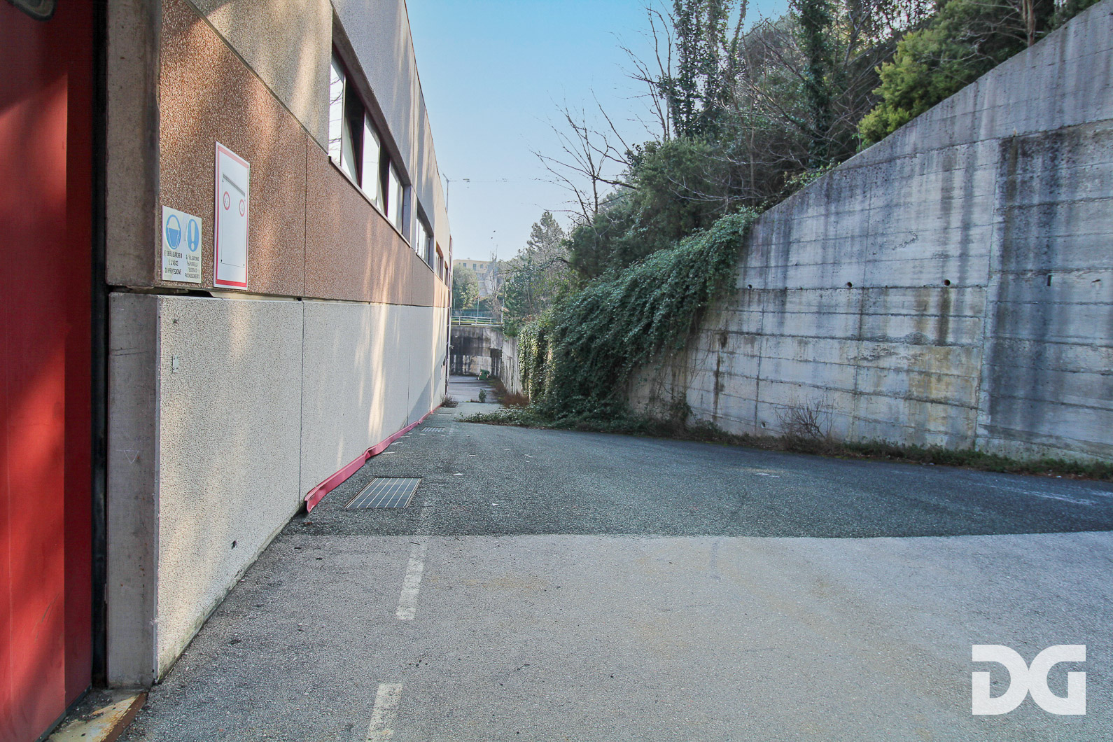 Immobiliare Del Guasta ARENZANO – CAPANNONE MQ. 6800 