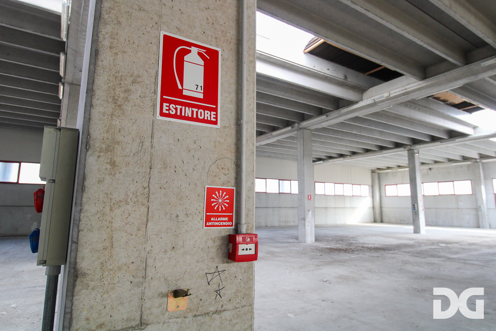 Immobiliare Del Guasta ARENZANO – CAPANNONE MQ. 6800 