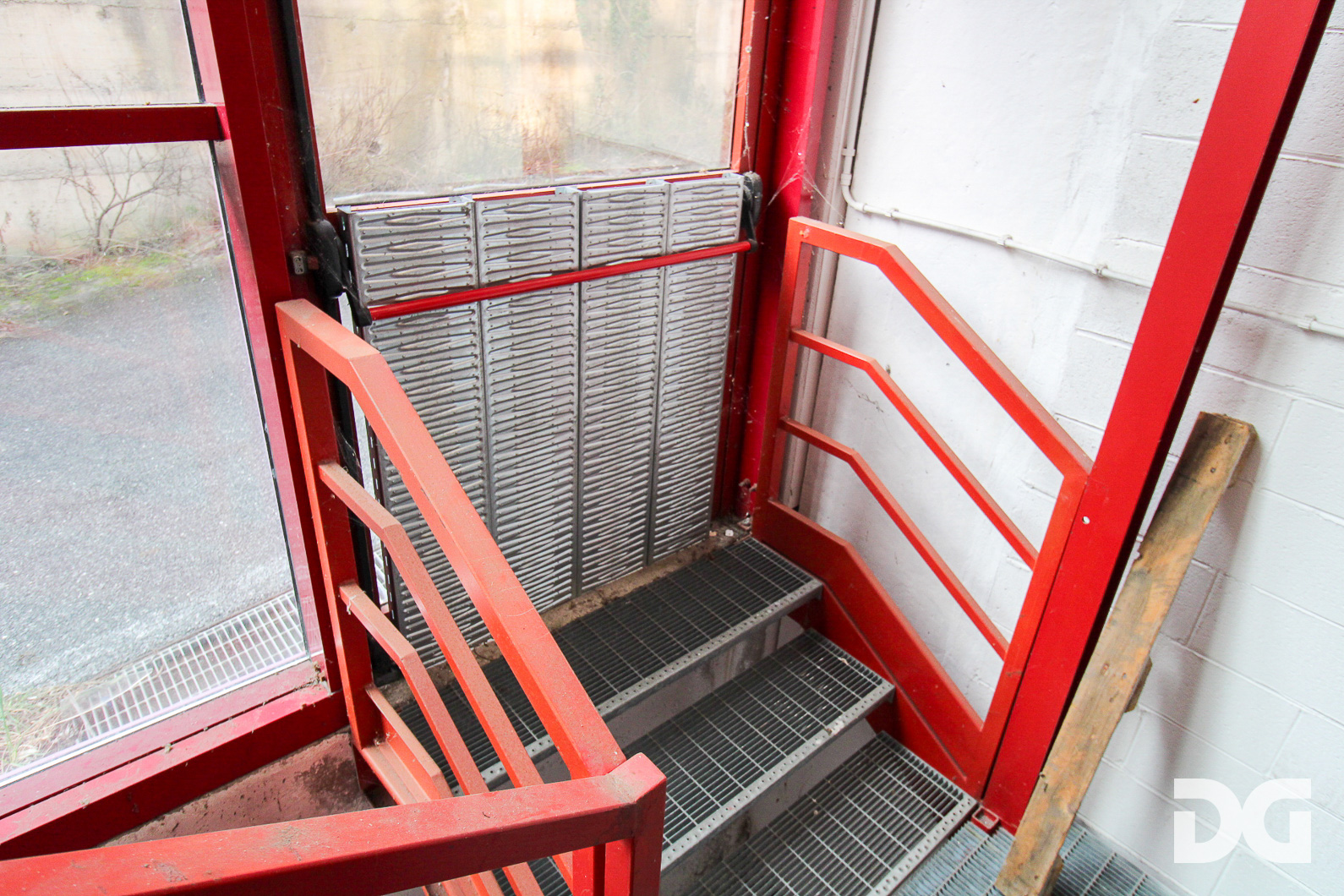 Immobiliare Del Guasta ARENZANO – CAPANNONE MQ. 6800 