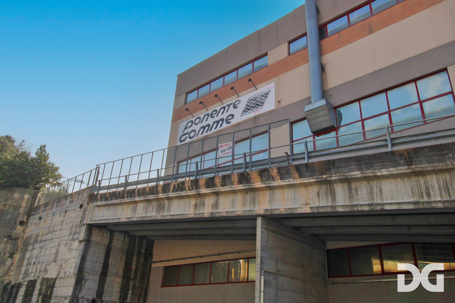 Immobiliare Del Guasta ARENZANO – CAPANNONE MQ. 6800 