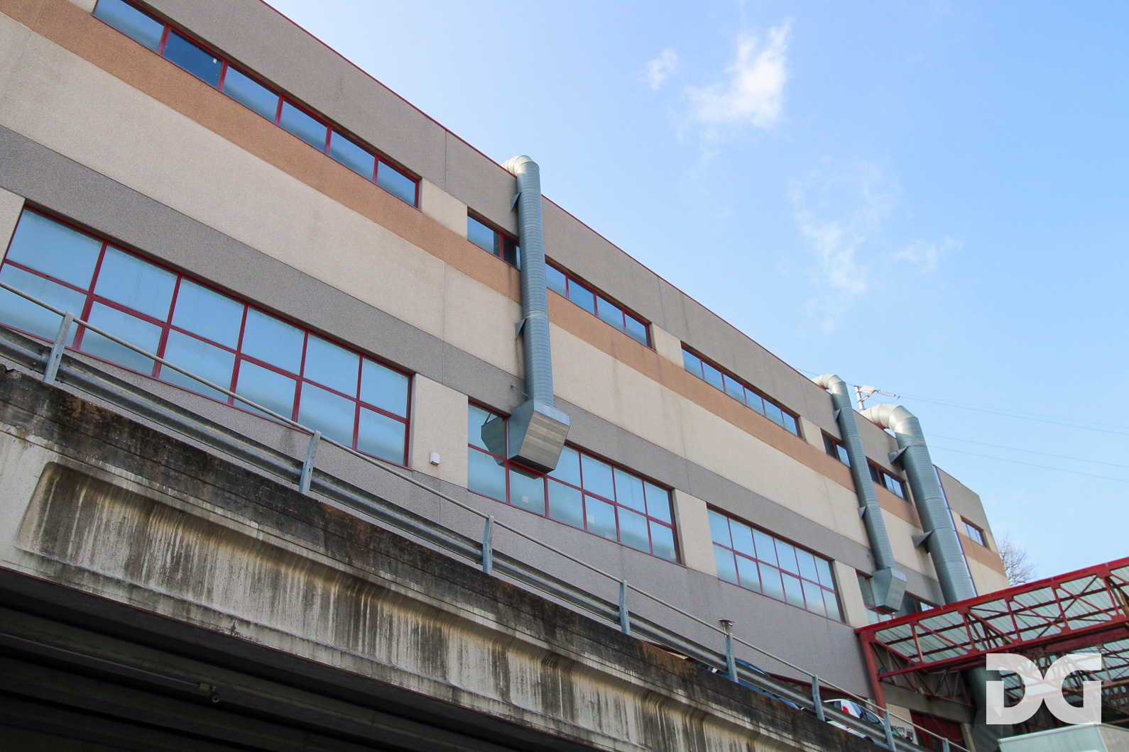 Immobiliare Del Guasta ARENZANO – CAPANNONE MQ. 6800 