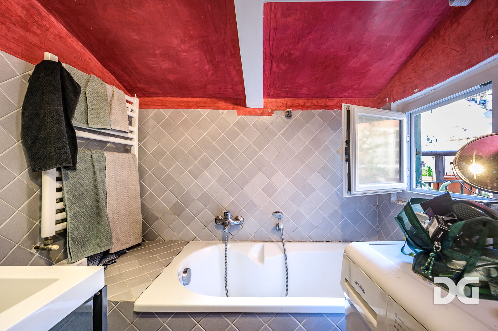 Immobiliare Del Guasta CENTRO STORICO – MACELLI DI SOZIGLIA ARREDATI MQ. 69 CON TERRAZZO 