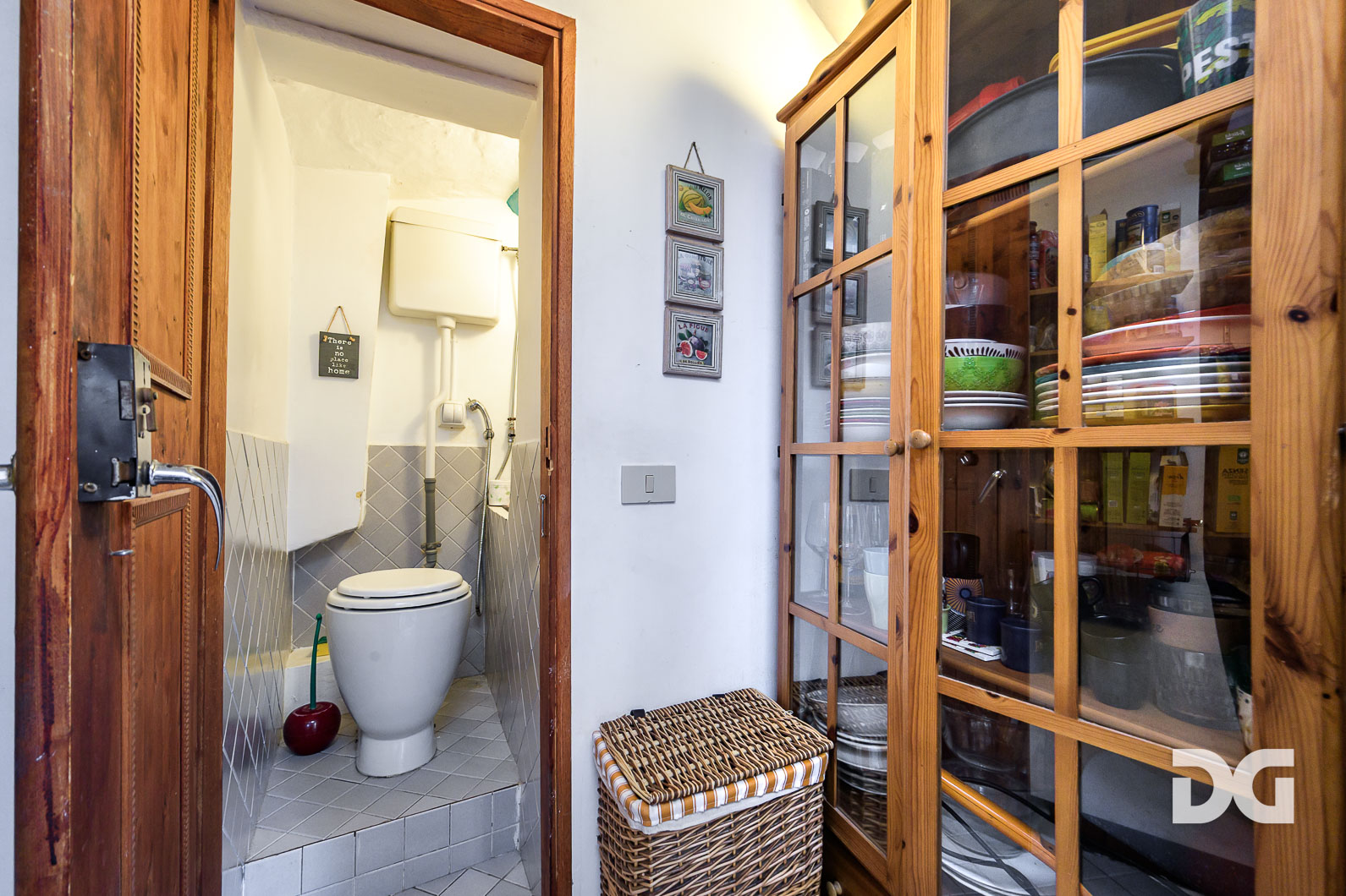 Immobiliare Del Guasta CENTRO STORICO – MACELLI DI SOZIGLIA ARREDATI MQ. 69 CON TERRAZZO 