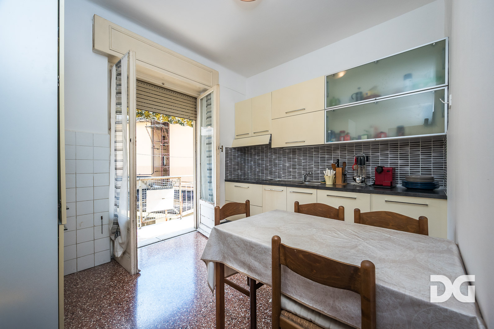 Immobiliare Del Guasta CORSO DE STEFANIS ADIACENZE – MQ. 98 