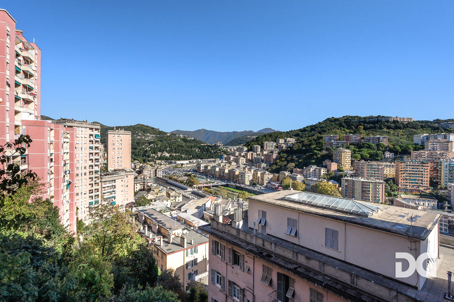 Immobiliare Del Guasta MANIN - VIA BURLANDO – MQ. 56 CON BALCONE E BOX 