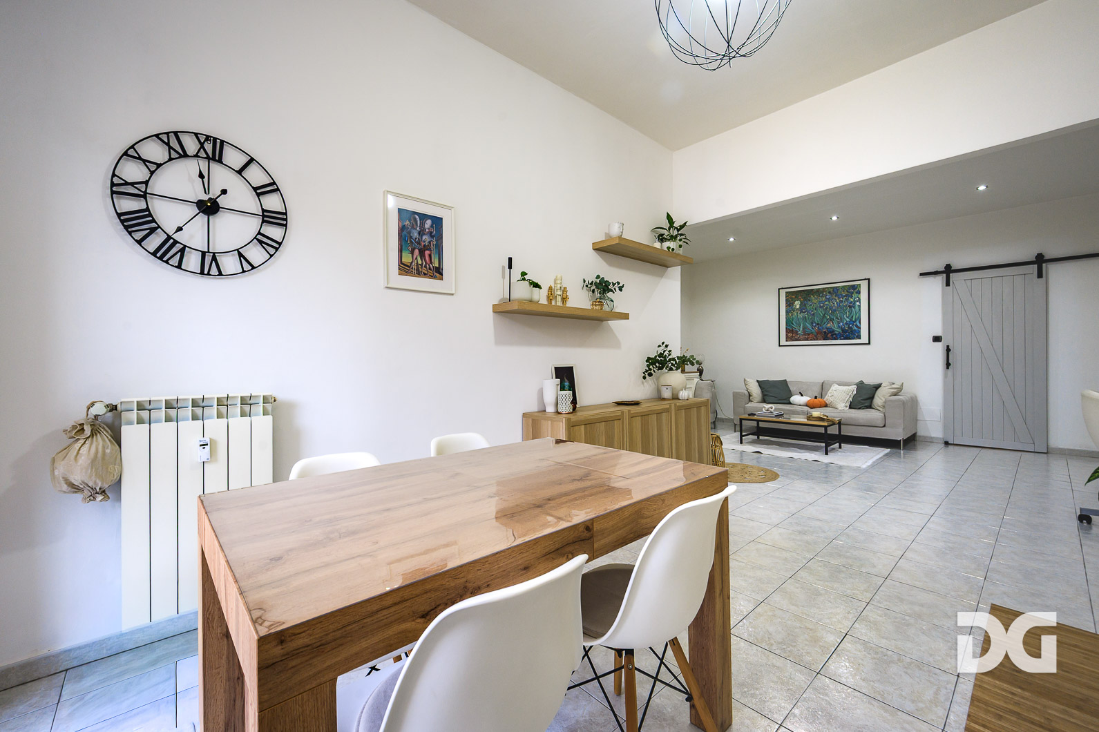Immobiliare Del Guasta OREGINA – VESUVIO – RISTRUTTURATI MQ. 96 CON TERRAZZO 