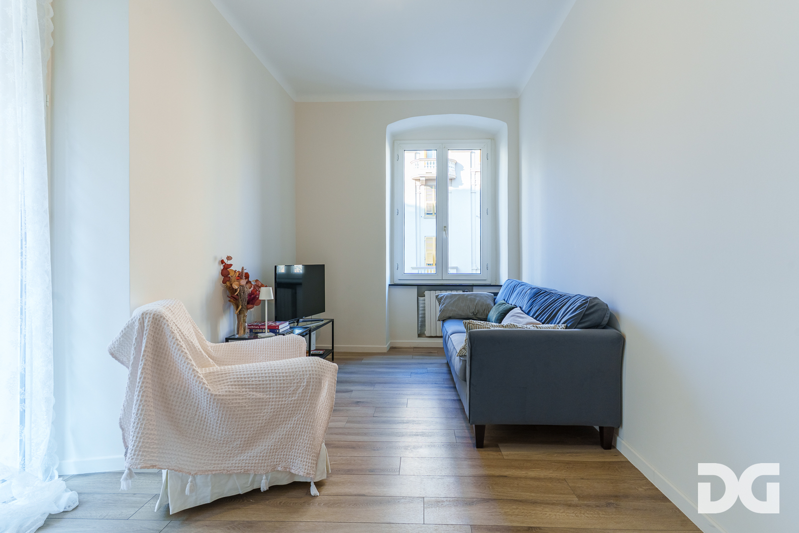 Immobiliare Del Guasta FOCE – VIA CASAREGIS PERFETTI MQ. 99 