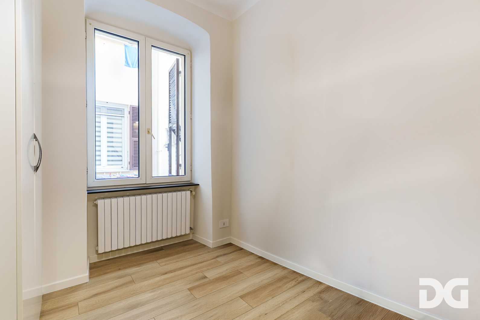 Immobiliare Del Guasta FOCE – VIA CASAREGIS PERFETTI MQ. 99 