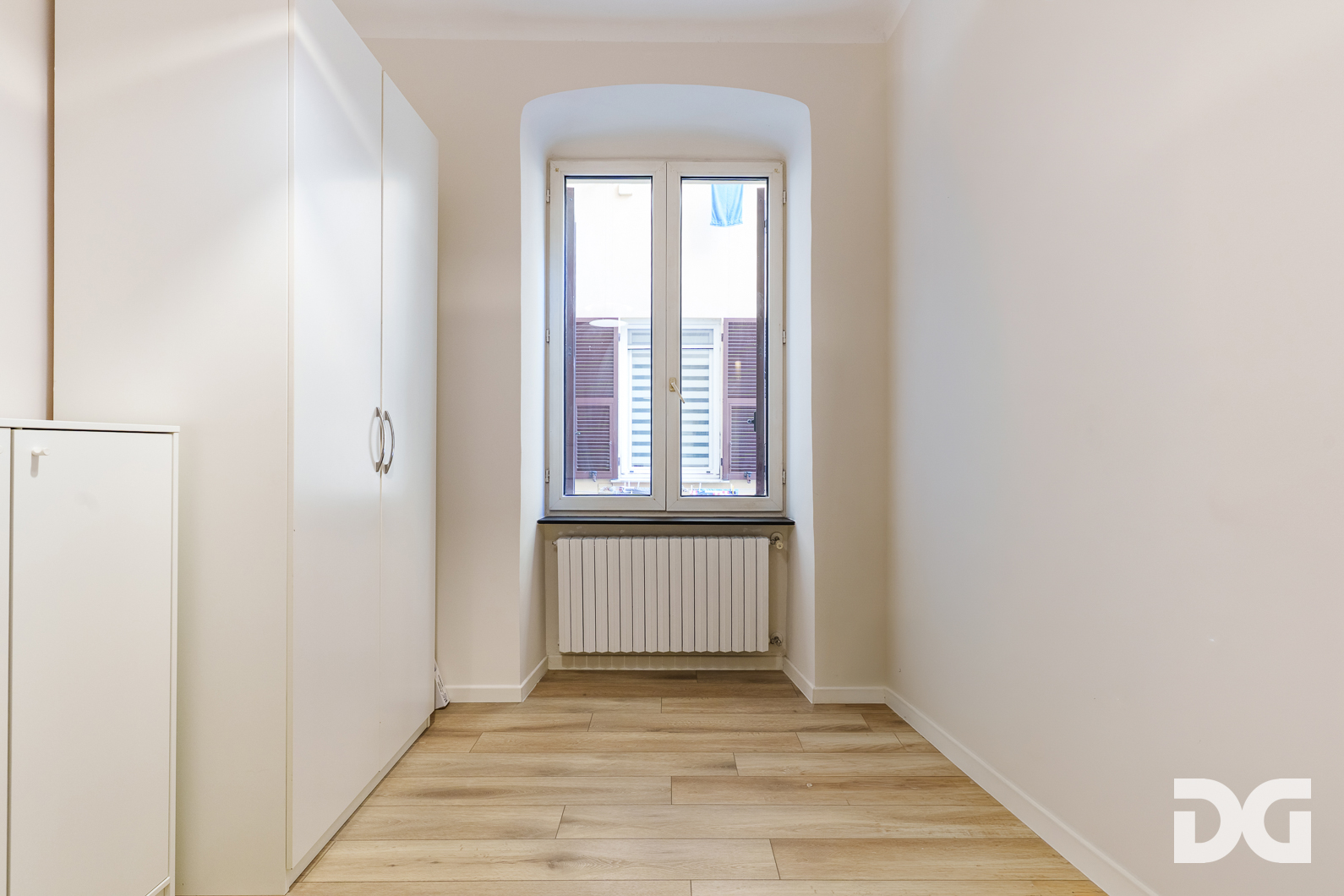 Immobiliare Del Guasta FOCE – VIA CASAREGIS PERFETTI MQ. 99 