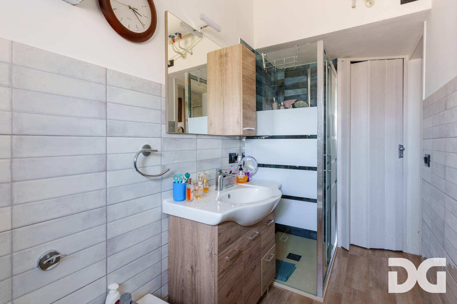 Immobiliare Del Guasta CENTRO – PIAZZA PICCAPIETRA ORDINATI MQ36 CON POGGIOLO