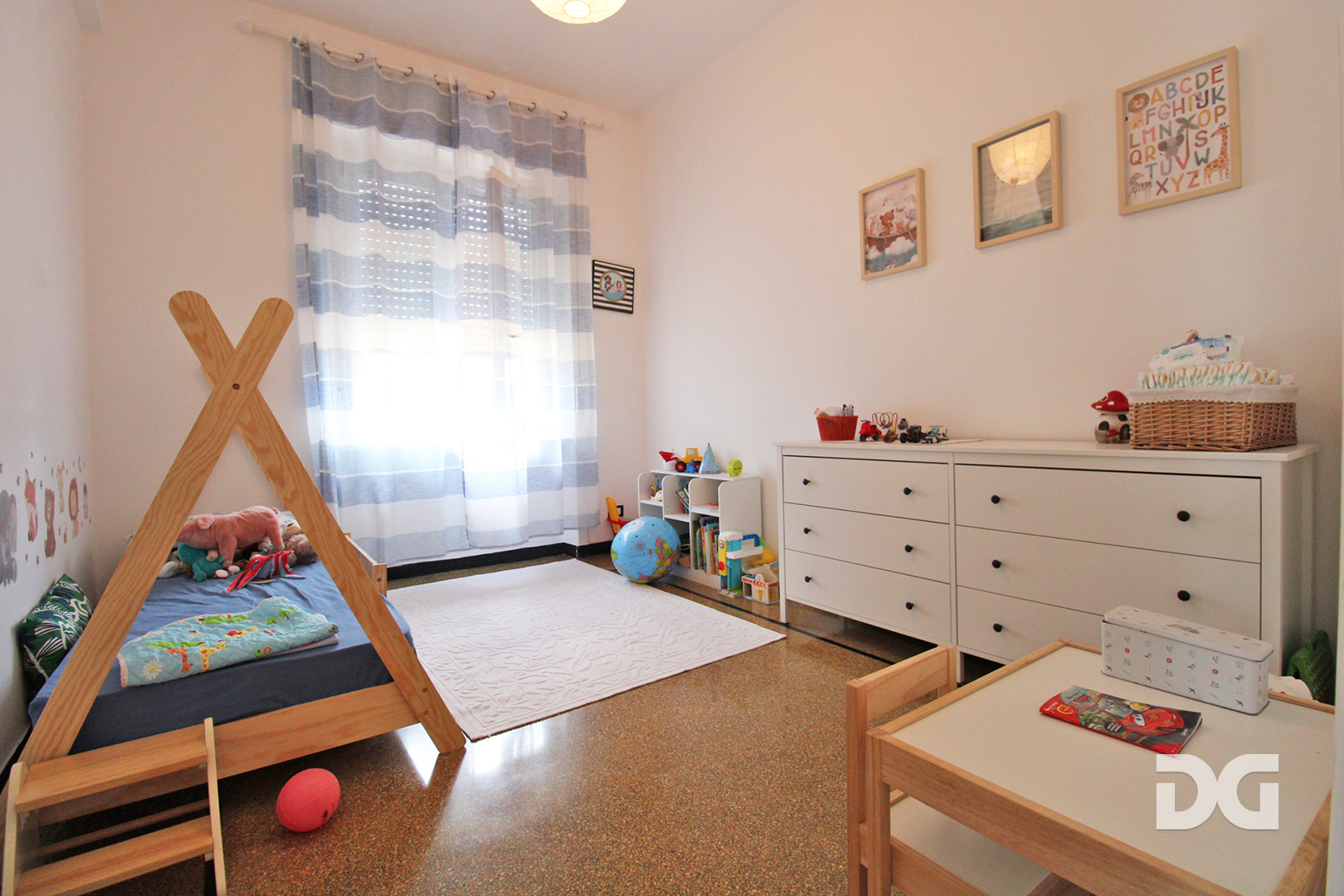 Immobiliare Del Guasta FOCE MARE - VIA CECCHI – RISTRUTTURATI E ARREDATI MQ. 96 – CONTRATTO 2° CASA 