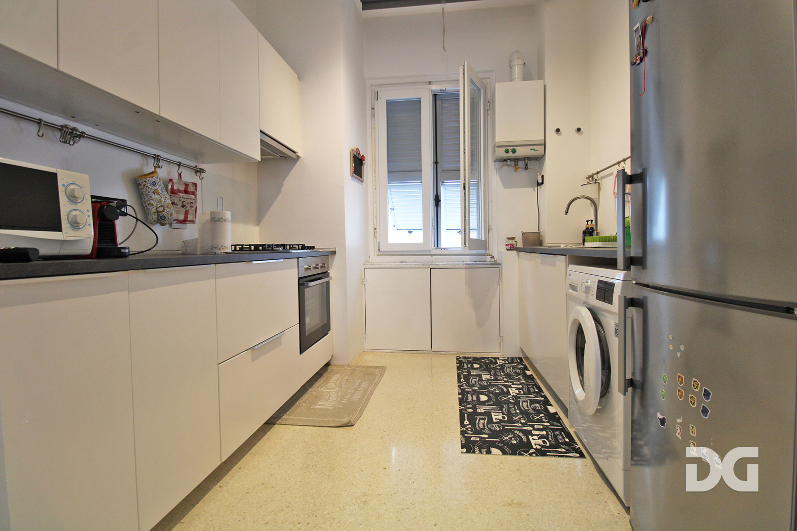 Immobiliare Del Guasta FOCE MARE - VIA CECCHI – RISTRUTTURATI E ARREDATI MQ. 96 – CONTRATTO 2° CASA 