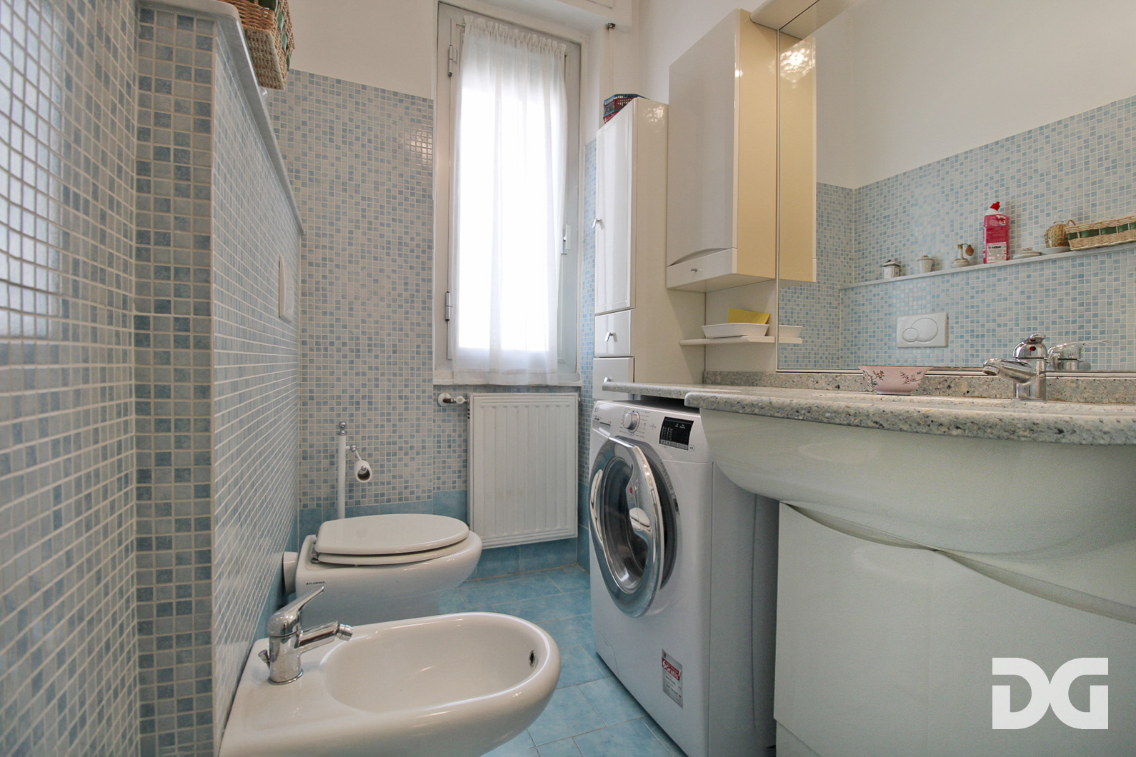 Immobiliare Del Guasta CASTELLETTO – VIA OGERIO PANE PANORAMICISSIMI MQ. 107 CON BACONATA E POSTO AUTO