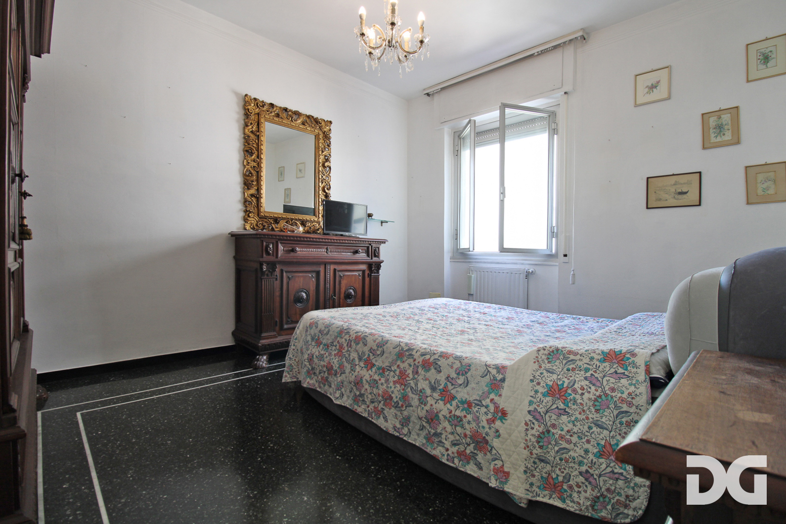 Immobiliare Del Guasta CASTELLETTO – VIA OGERIO PANE PANORAMICISSIMI MQ. 107 CON BACONATA E POSTO AUTO