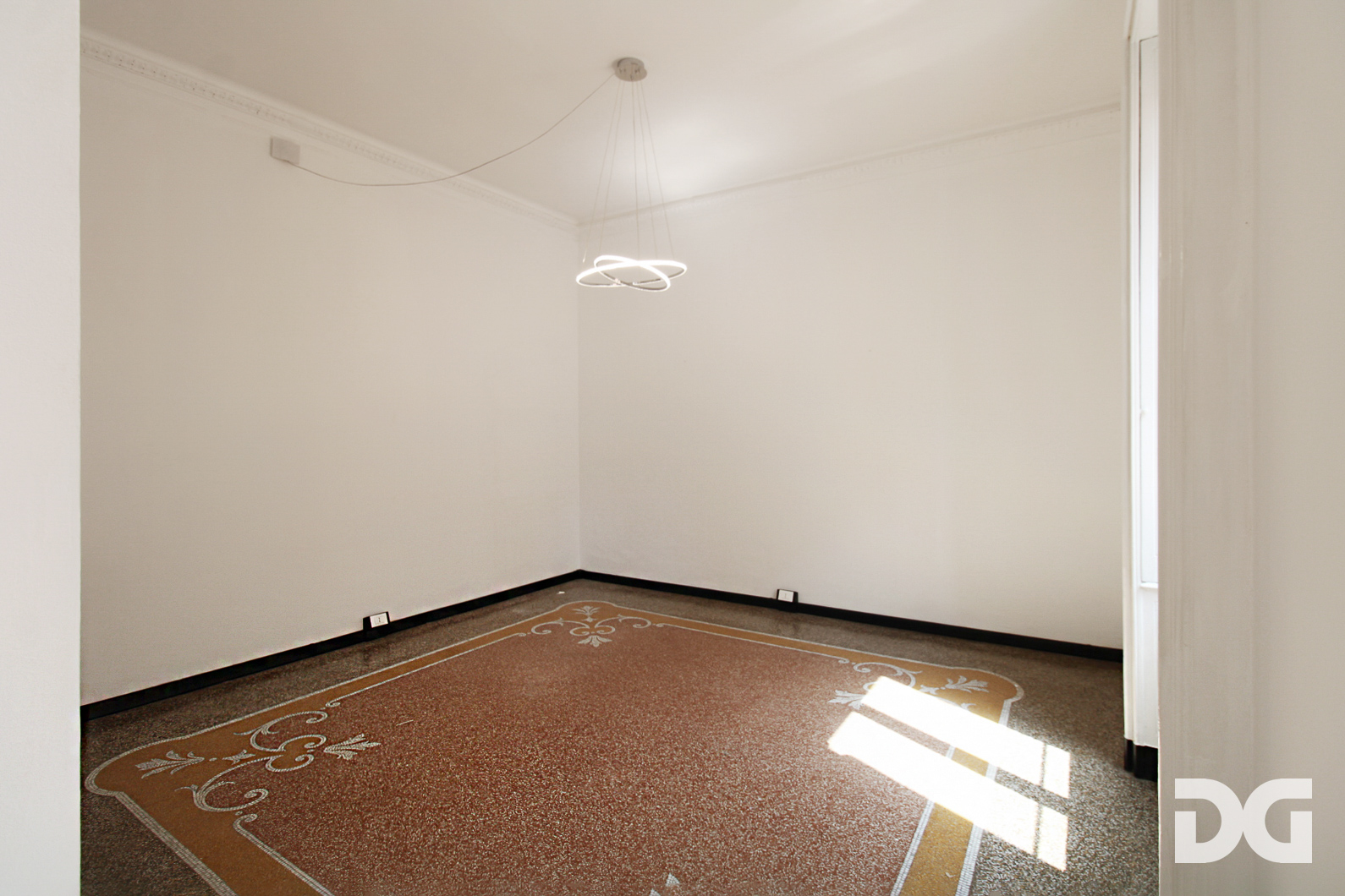 Immobiliare Del Guasta CENTRO – VIA FRUGONI 3 STANZE AD USO UFFICIO MQ.50 