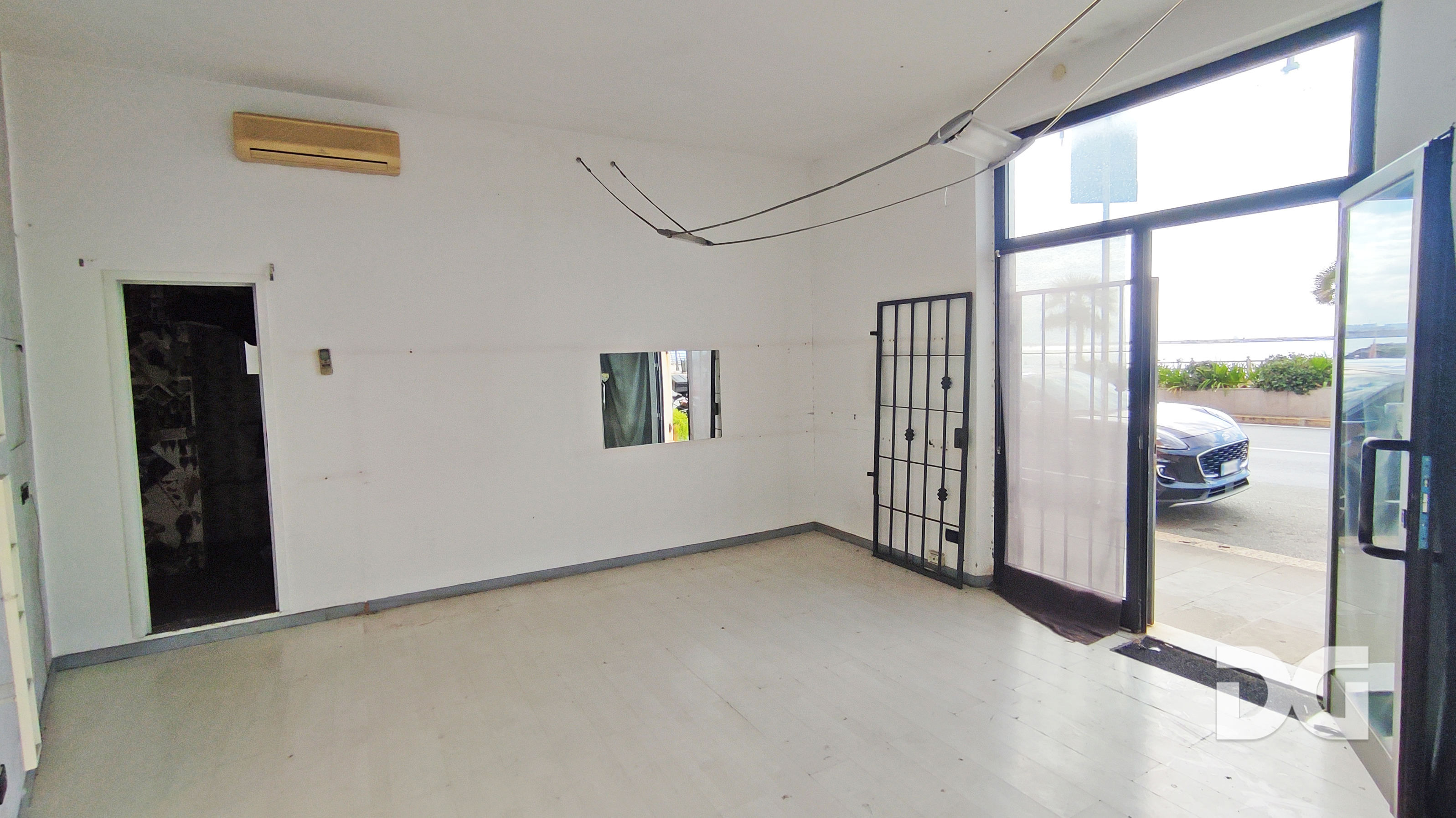 Immobiliare Del Guasta VIA PEGLI – NEGOZIO MQ. 20 