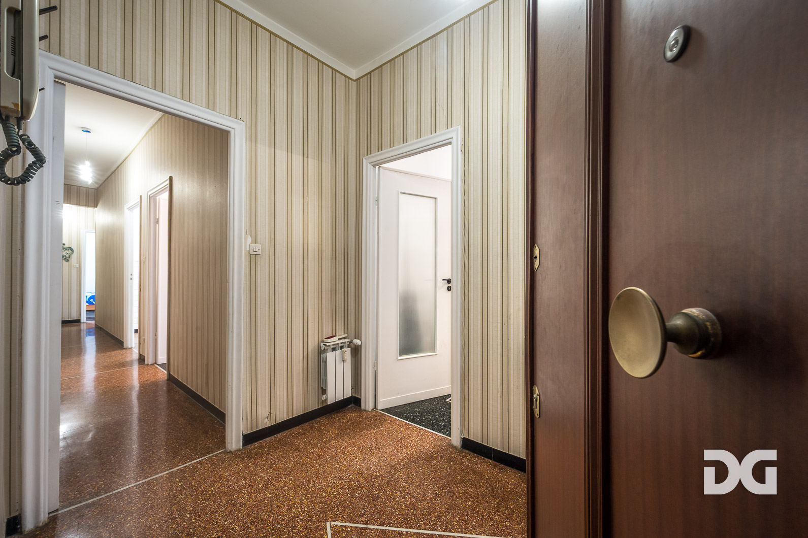 Immobiliare Del Guasta VILLA SCASSI ADIACENZE – MQ. 105 CON SCORCIO MARE 