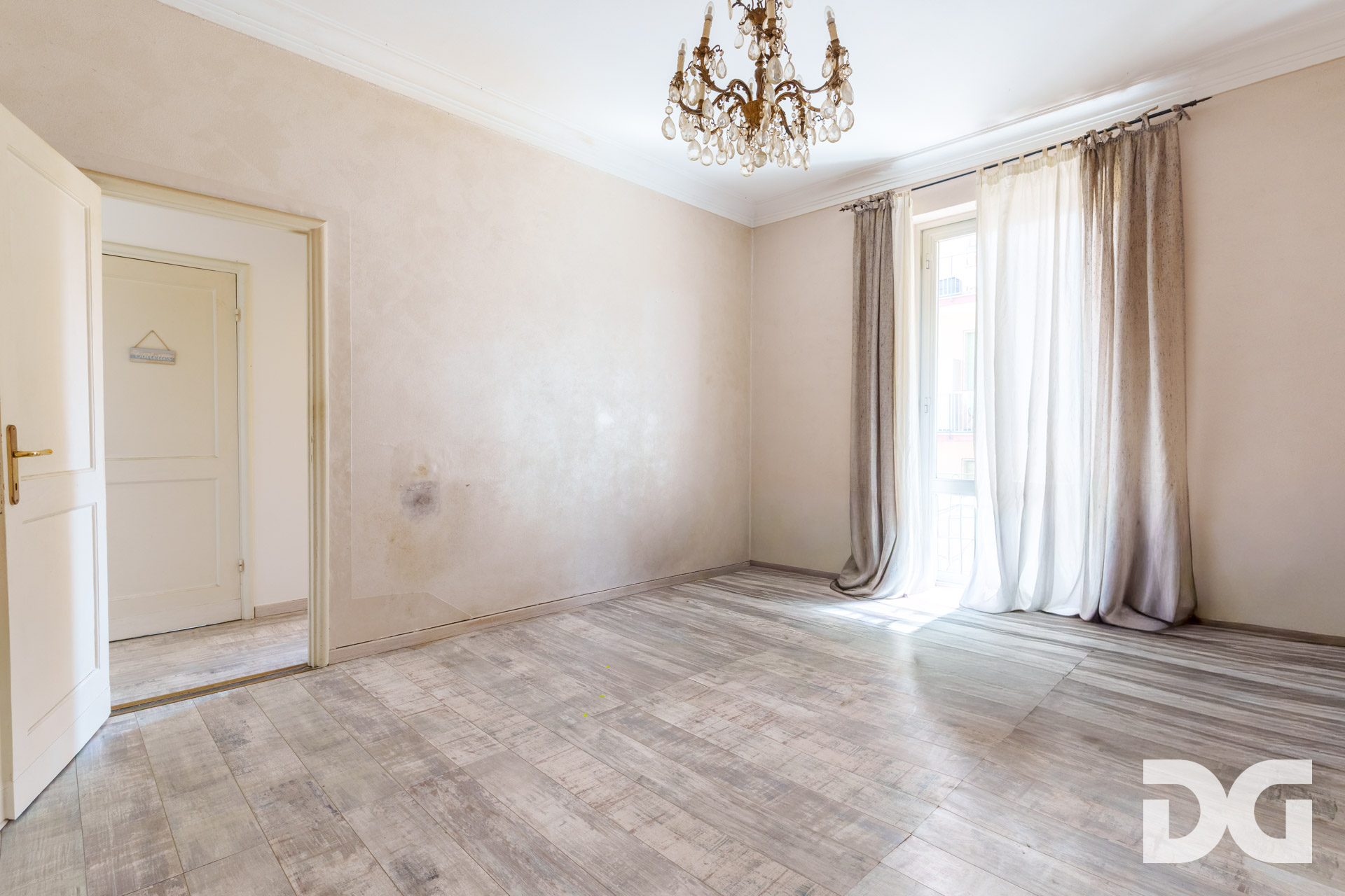 Immobiliare Del Guasta SAN MARTINO – VIA SAN MARTINO LUMINOSI E SILENZIOSI MQ.101 CON POGGIOLI