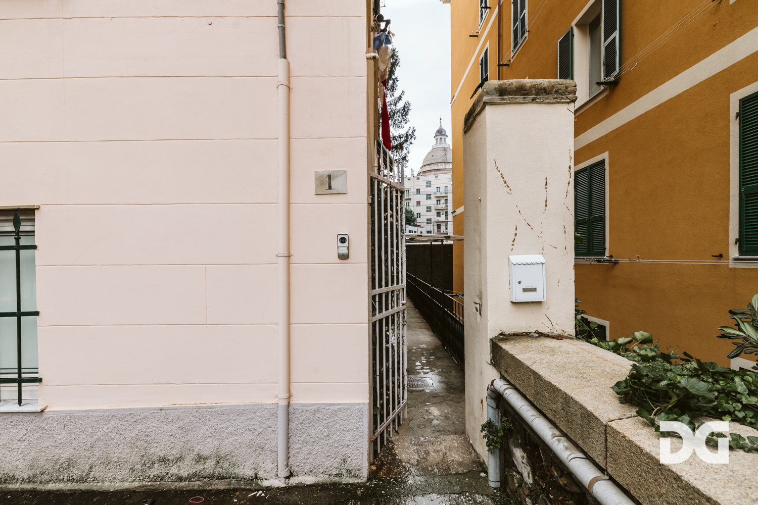 Immobiliare Del Guasta CARIGNANO – SCALINATA SANTA MARIA IN VIA LATA RISTRUTTURATI MQ. 107 